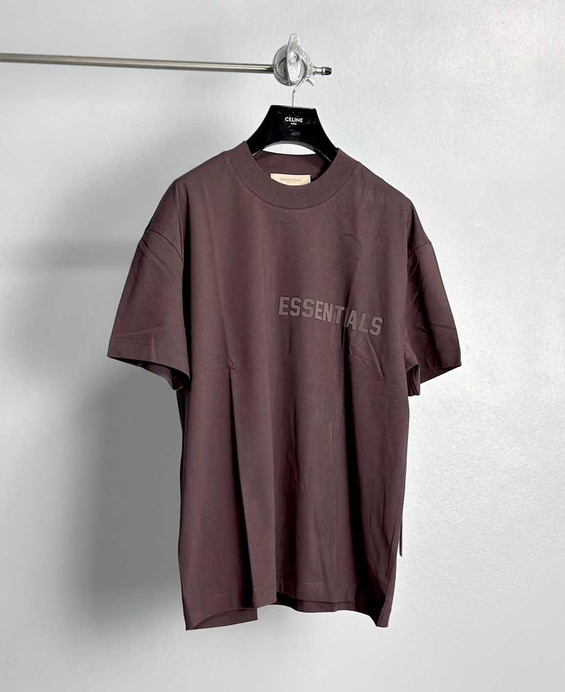 NEWเสื้อยืด ESSENTIALS TEES    PLUM 