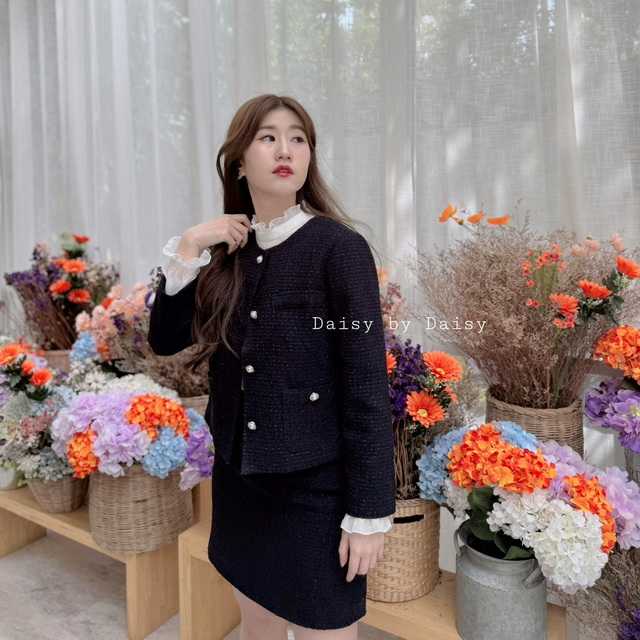 Classic Daisy C4 Set in Navy
