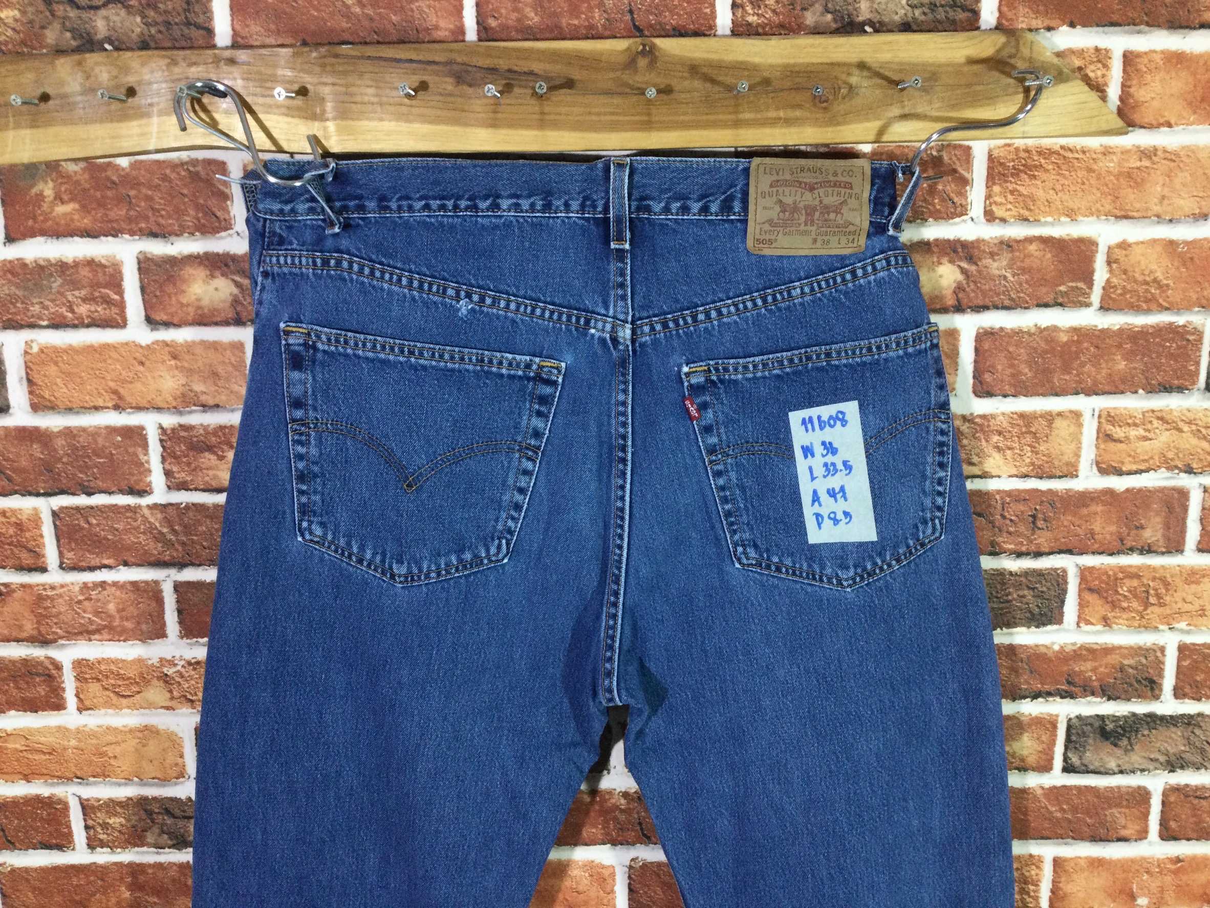 รหัส11608 Levi's505(หมึกเเดง)  Made in USA เลขกระดุม512 วัดจริง เอว36