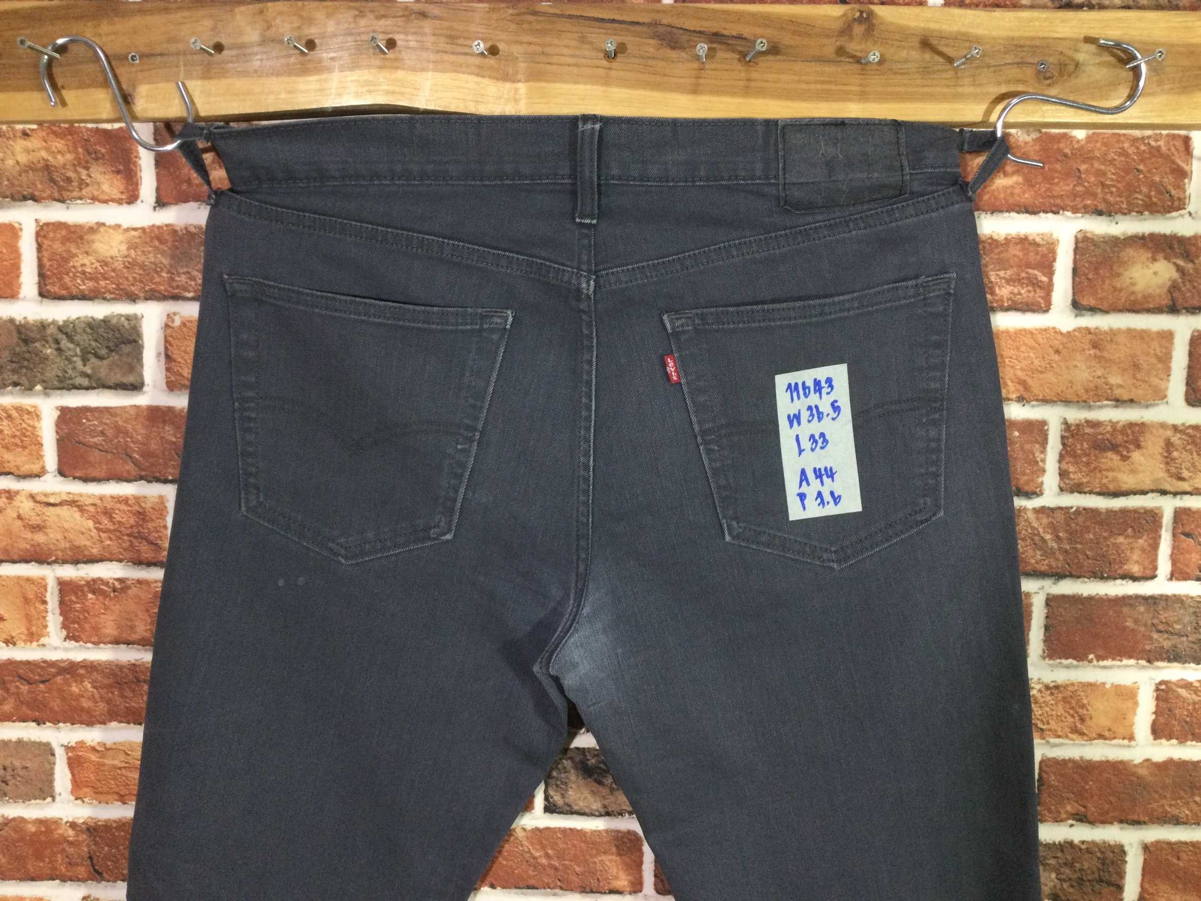 รหัส11643 Levi's(สีดำ)  Made in Bangladesh เลขกระดุม5098 วัดจริง เอว36.5