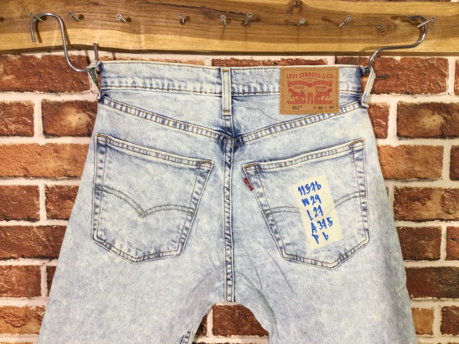 รหัส11576 Levi's512 (ผ้ายืด) (DS)  Made in Pakistan  เลขกระดุมลาง วัดจริง เอว29