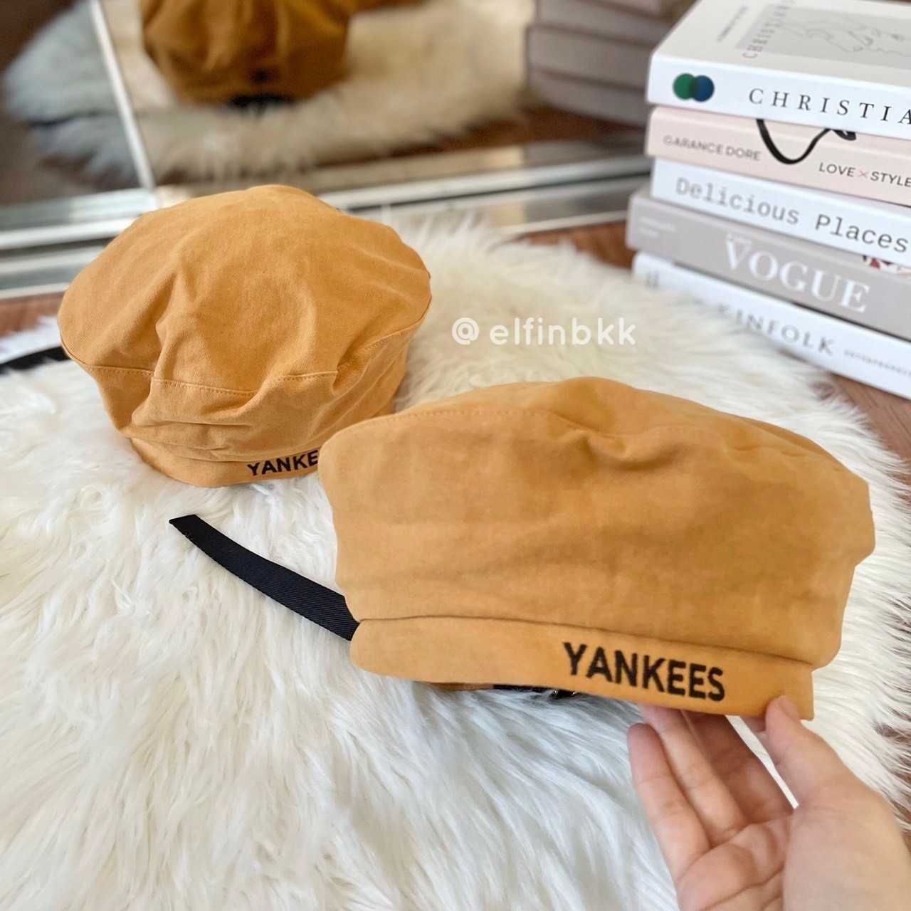 MLB Beret หมวกเบเร่ต์ หาง New York Yankees สีดำ/สีเหลืองมัสตาร์ด