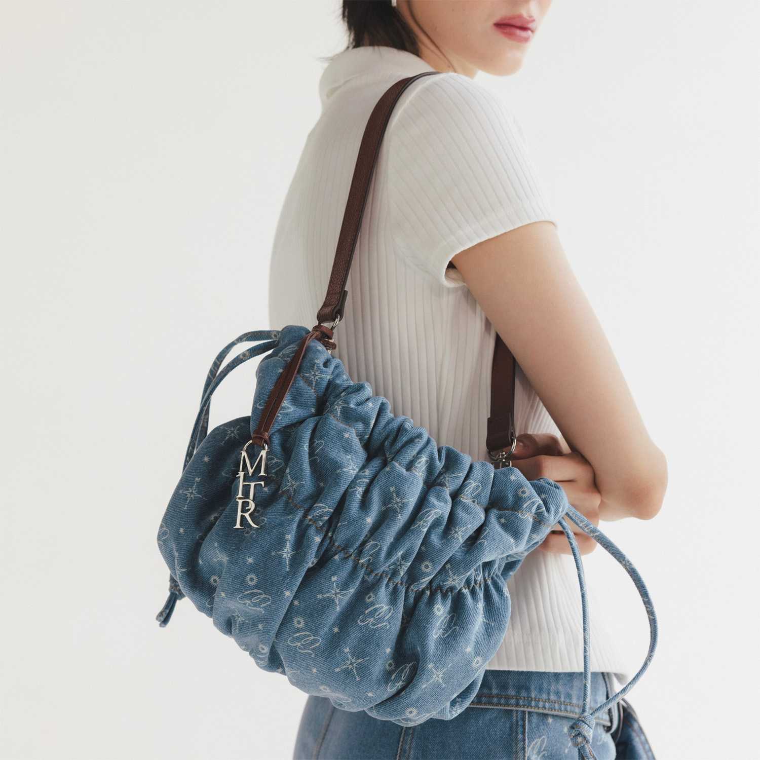 Mitr Scrunchy Bag