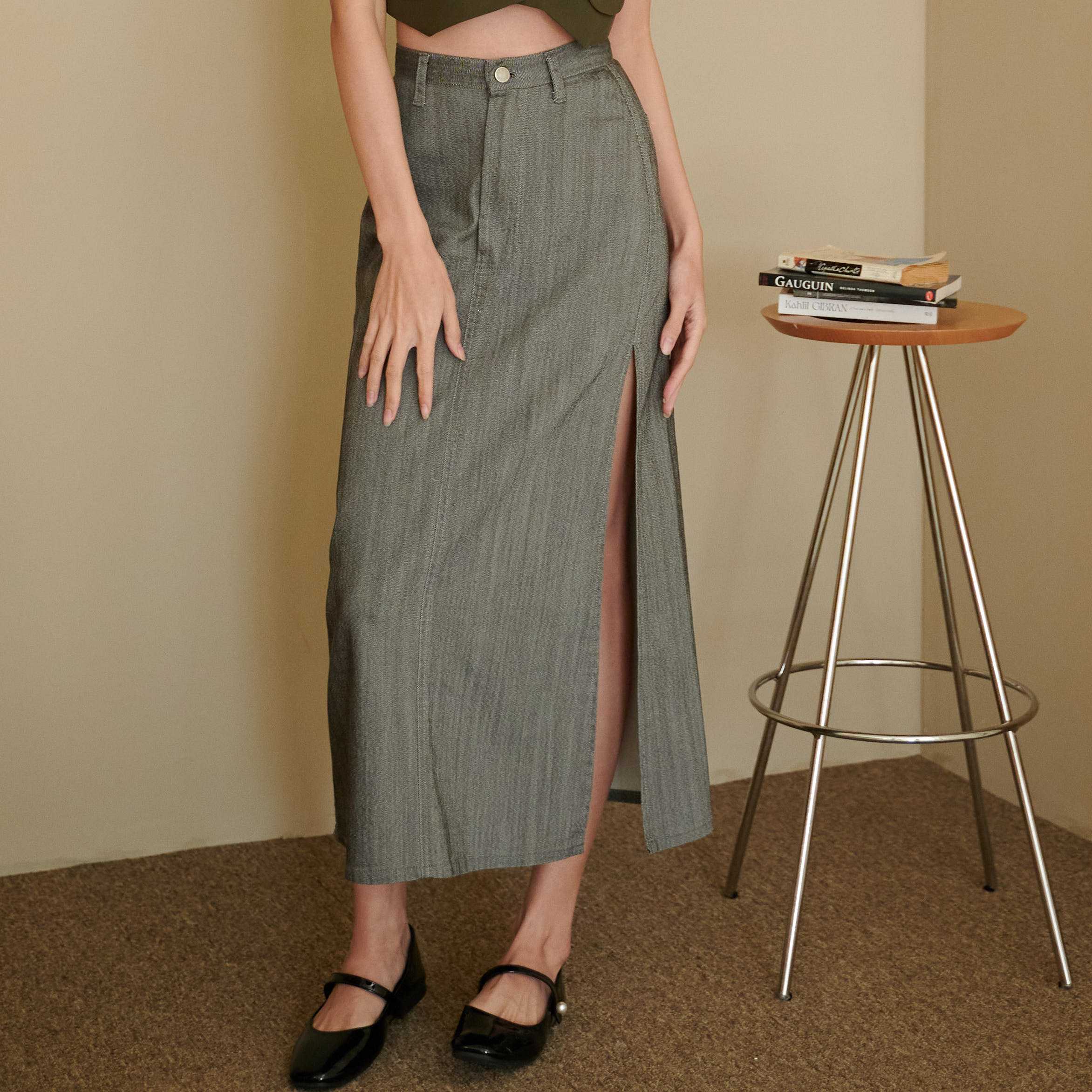 Slit Skirt - Grey