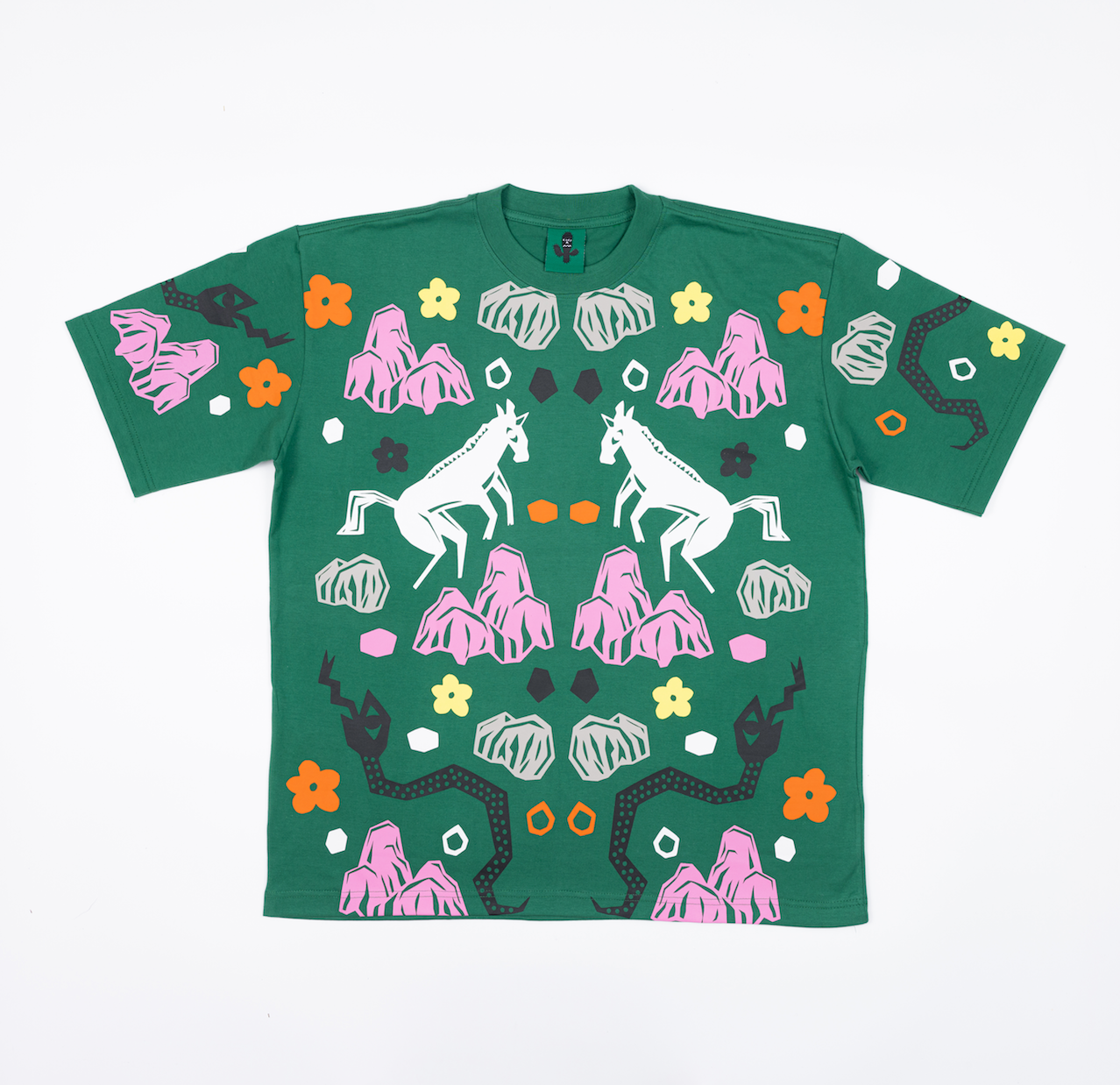 BS222 Oversize GREEN  T SHIRT cotton Silkscreen HORSE Pattern