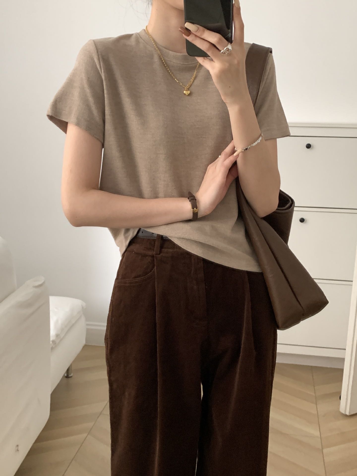 #BJTshirt231111 (450THB)—Beige/cream—
