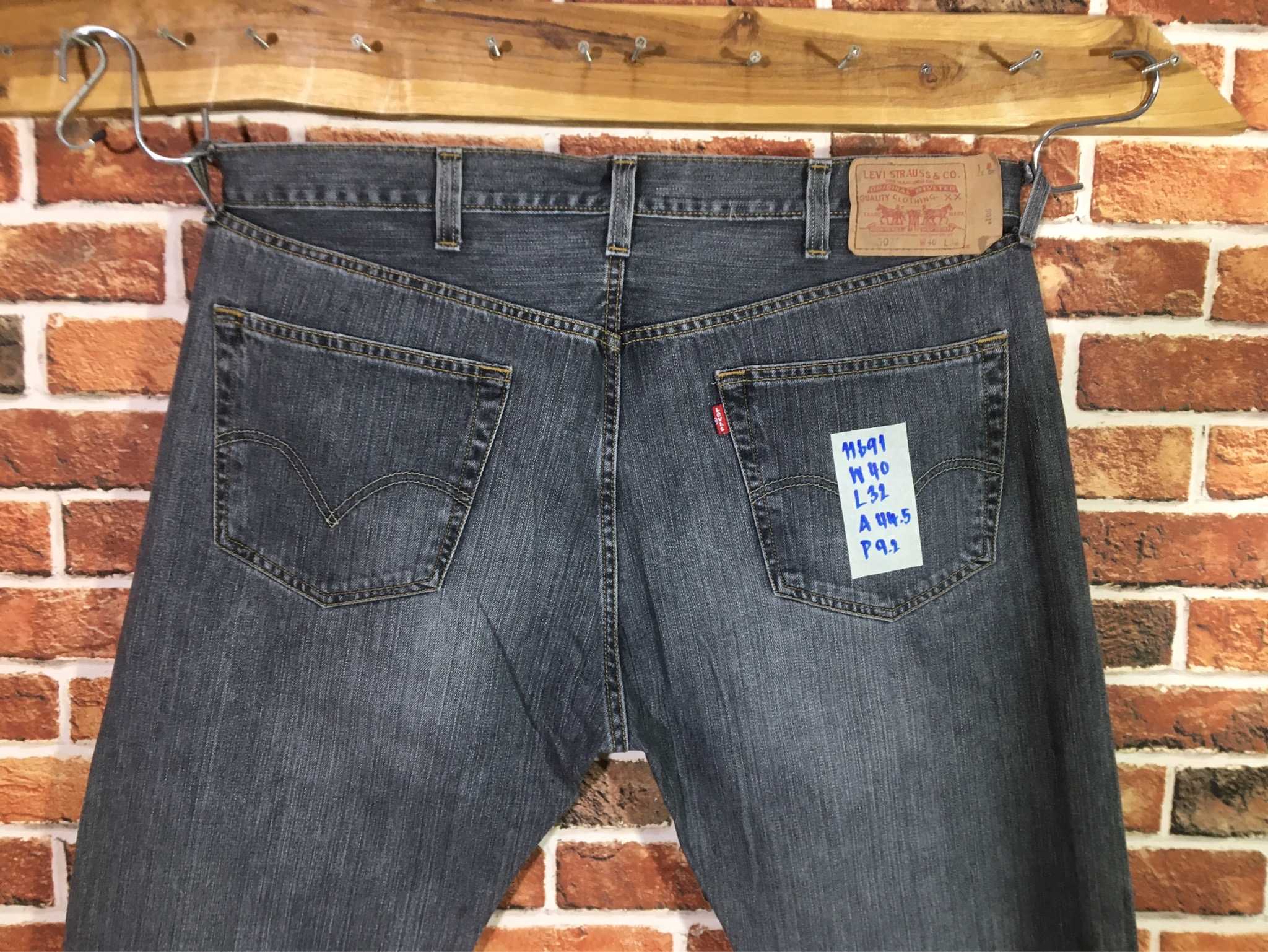 รหัส11691 Levi's501(สีดำ) (ตรงป้าย)  Made in  Mexico เลขกระดุม4001 วัดจริง เอว40