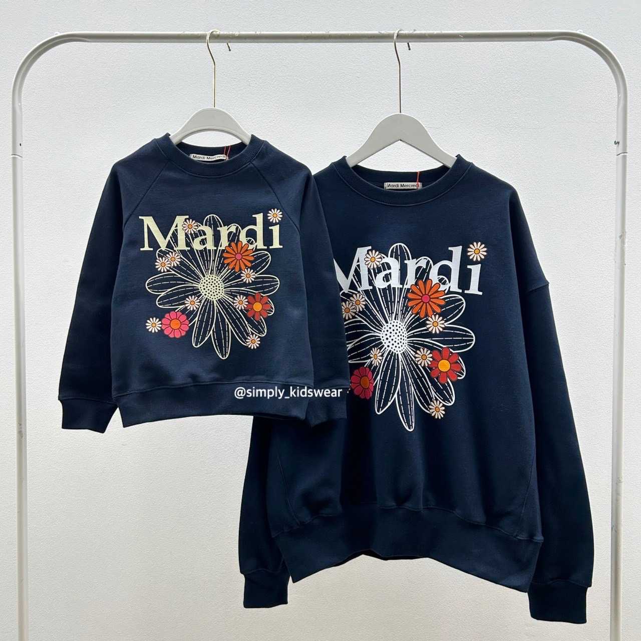 Mardi Flower Sweatshirt