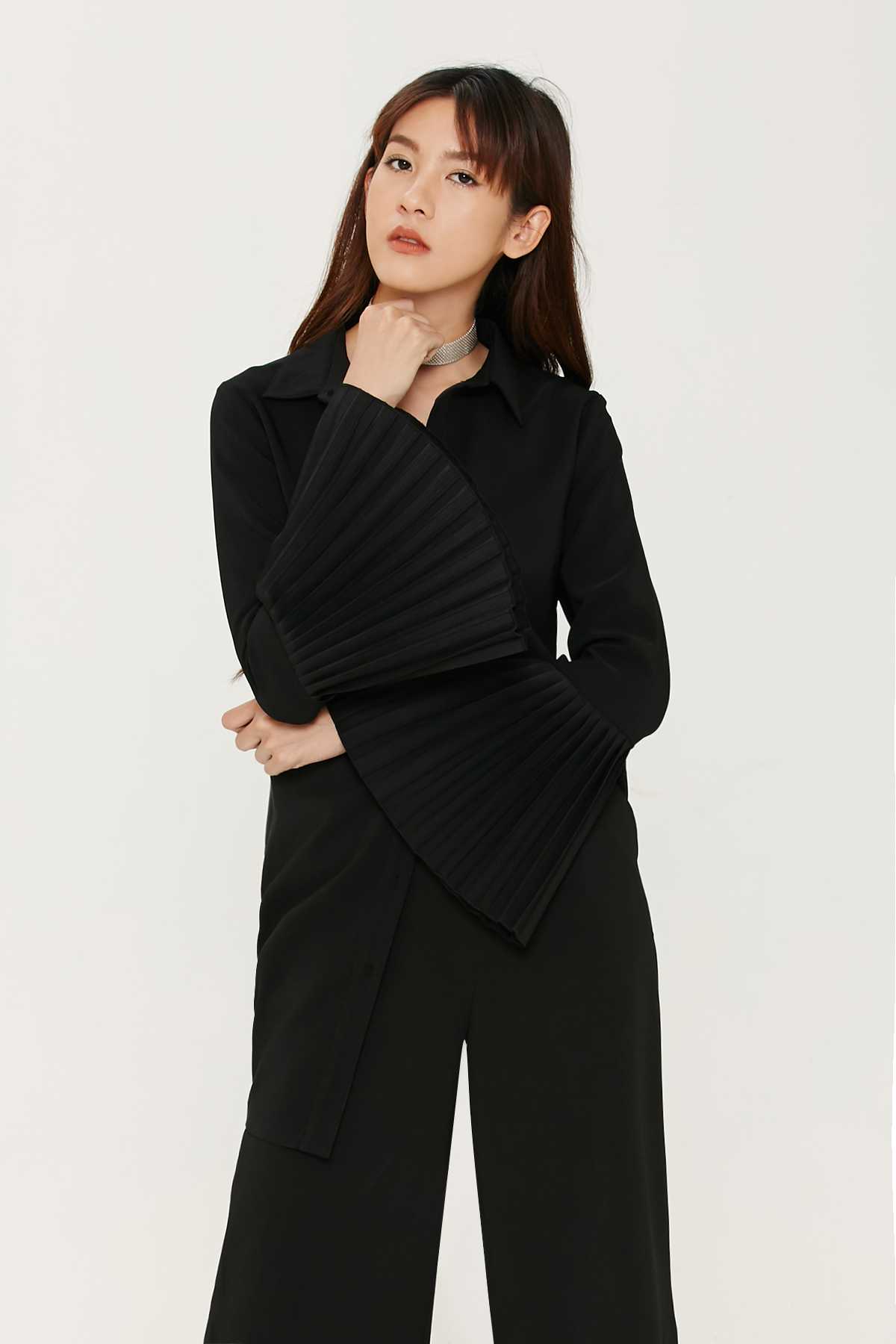 Hamburger Studio Gisela Mini Shirt Dressแขนยาวอัดพลีท ( K0814 )