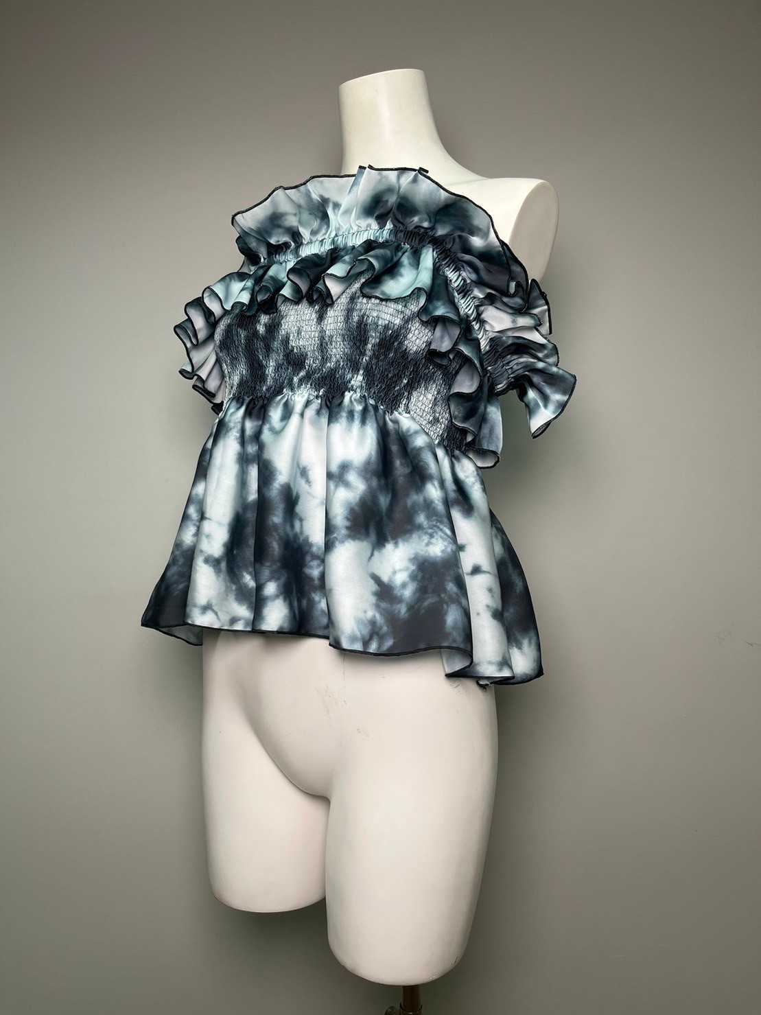 Ivy top Ruffle - Grey Print