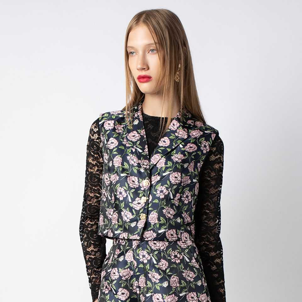 เสื้อกั๊กลายฟลอรัลผ้าแจ็คการ์ด | Floral Jacquard Print Vest | 06238
