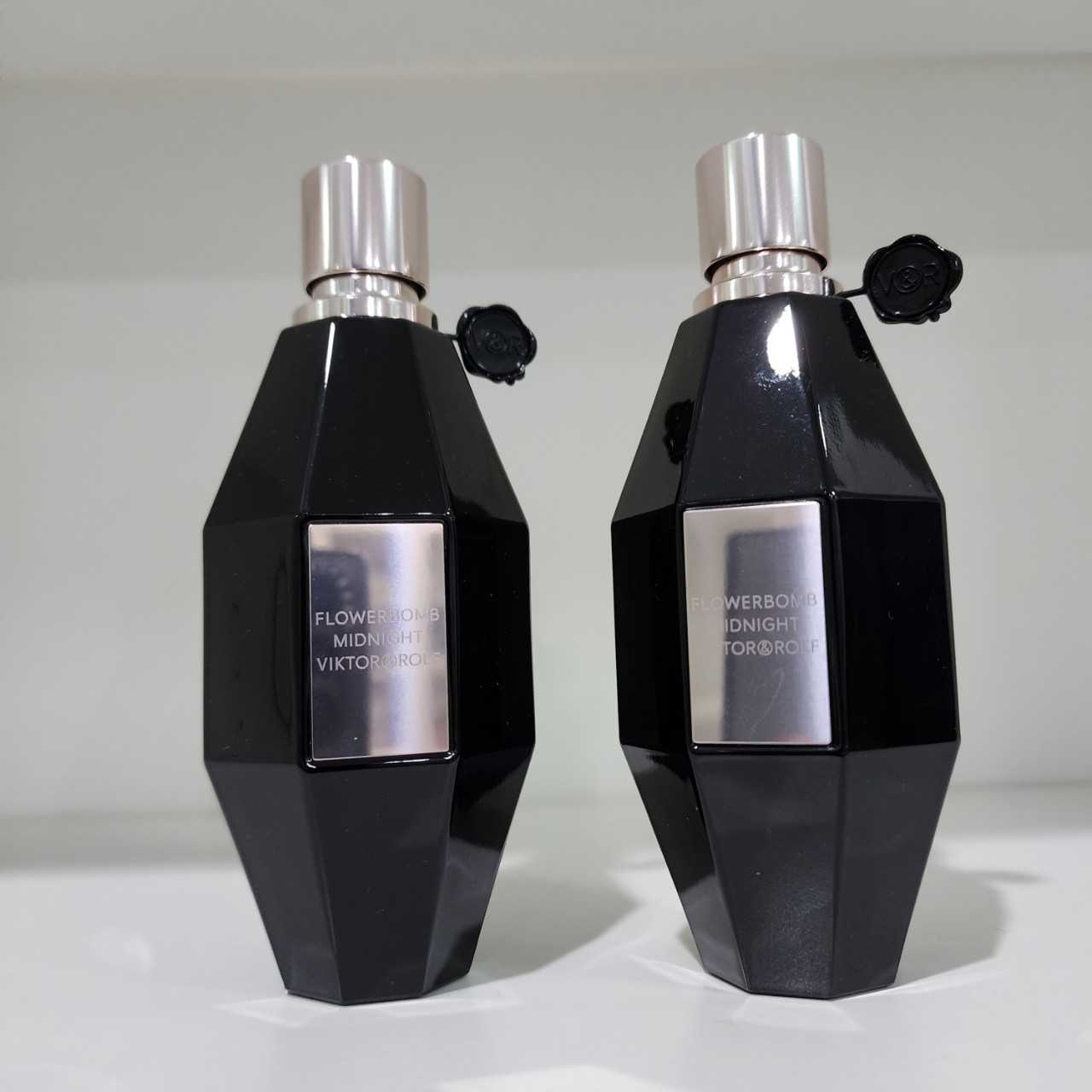น้ำหอมแบ่งขาย Viktor & Rolf Flowerbomb Midnight EDP  💕Travel Size แบบทดลอง