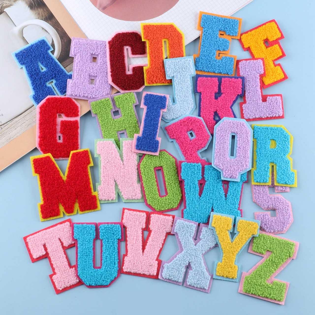 DIY ตัวรีดติดเสื้อ A-Z รีดกับวัสดุที่เป็นผ้าได้หลากชนิด  กระเป๋า รองเท้า งานปักละเอียด ซ่อมเสื้อ