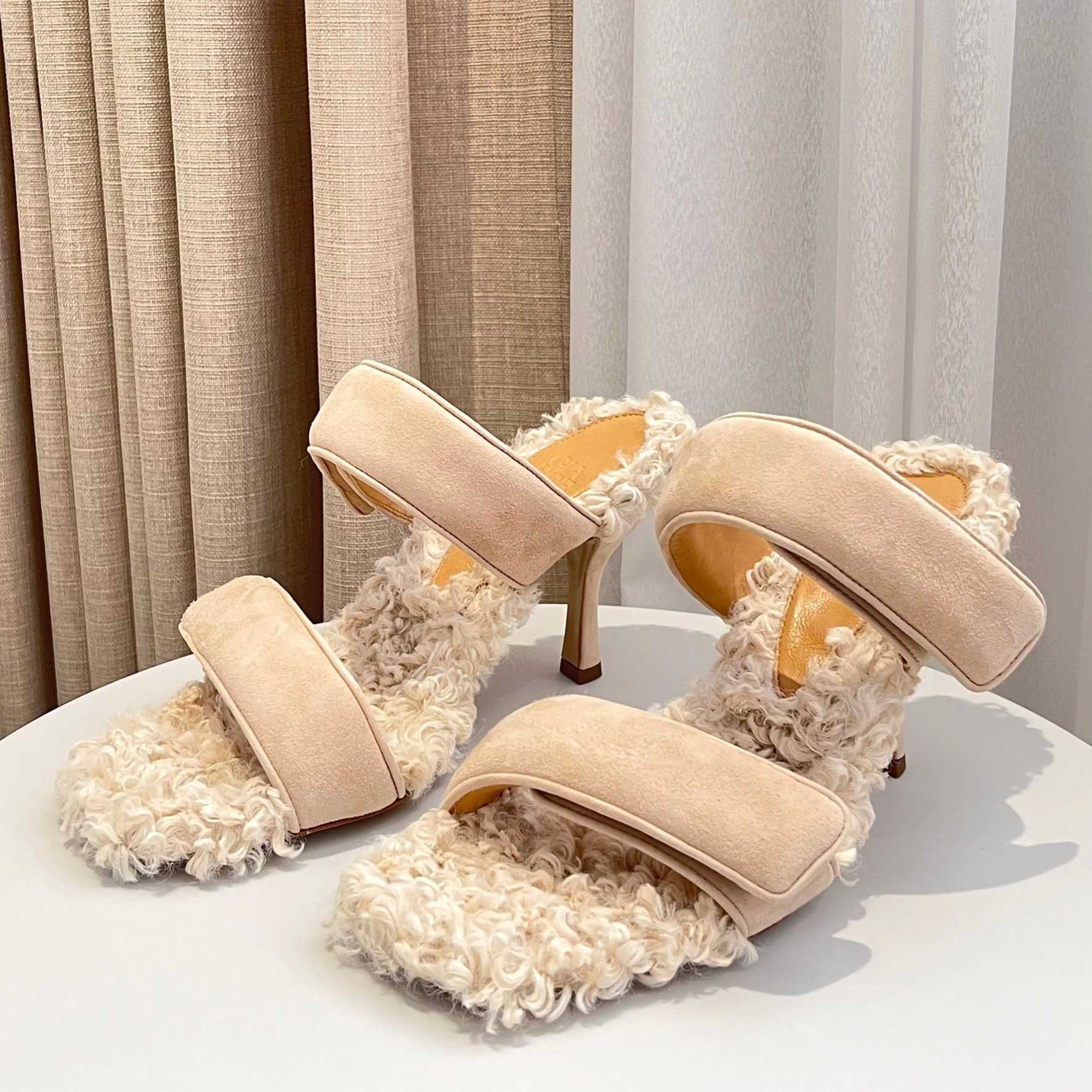SALE GIABORGHINI ADELE UGH - ALMOND