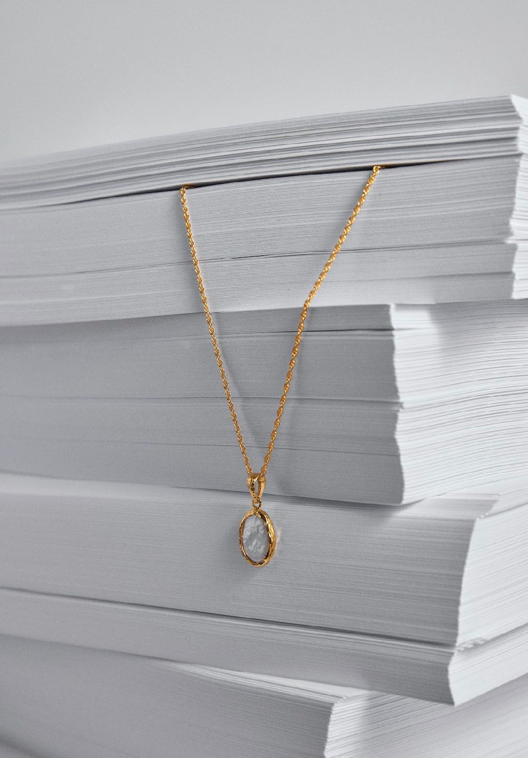 Handmade oval shape necklace