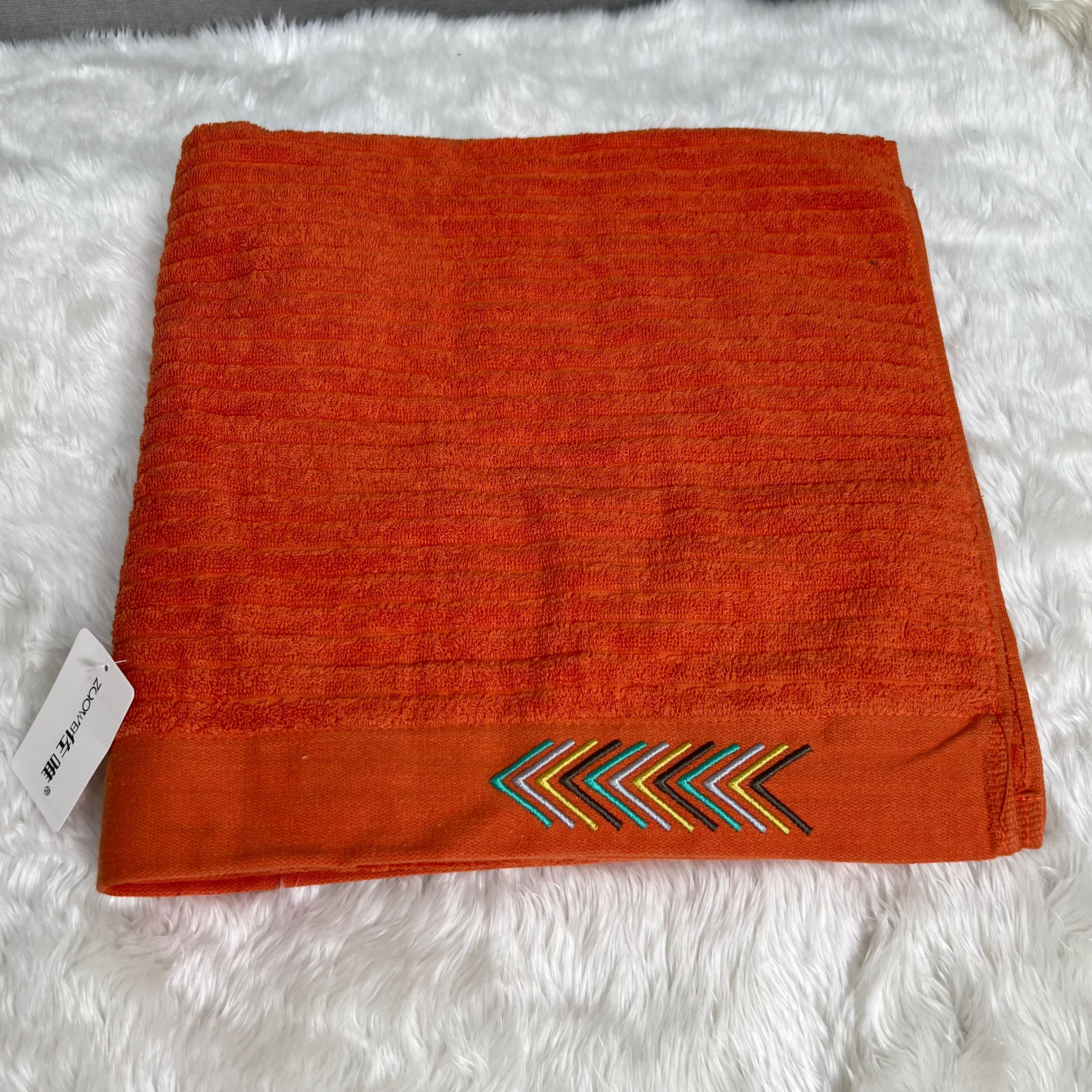 ผ้าเช็ดตัว ผ้าขนหนู สีส้ม ขนาด 27 x 55 นิ้ว