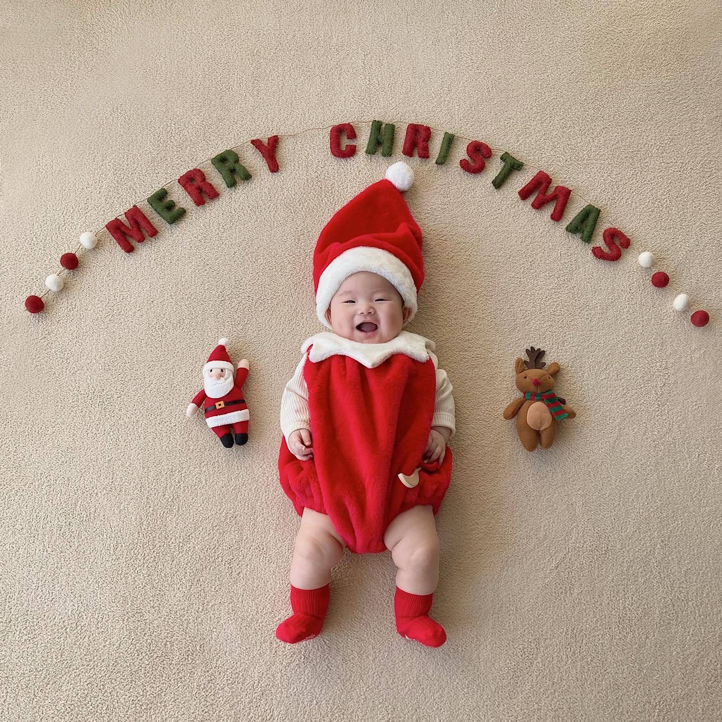 🎄ชุดคริสมาสเด็ก  บอดี้สูทซานตาครอส🎅🏻