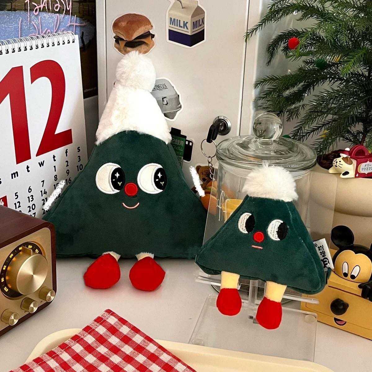 หมอน 𝑪𝒉𝒓𝒊𝒔𝒕𝒎𝒂𝒔 𝑻𝒓𝒆𝒆 ☃️🎄 Twinnies Decor