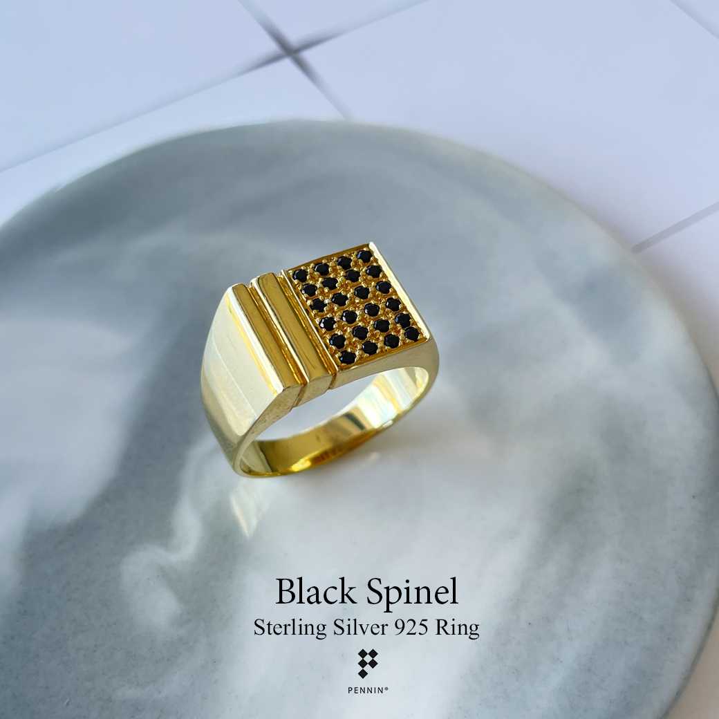 RM85813Y แหวนนิล (Black Spinel) เงินแท้ชุบทองคำ หน้าสี่เหลี่ยม แนวโมเดิร์น เข้มแข็ง สง่างาม