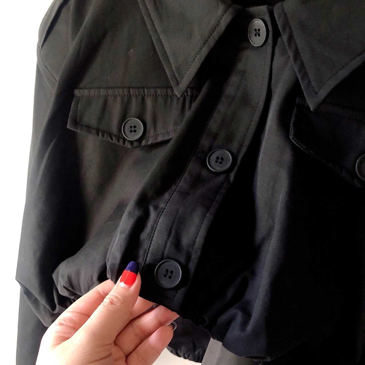 Black Bubble Hem Jacket จาก Curated by M.