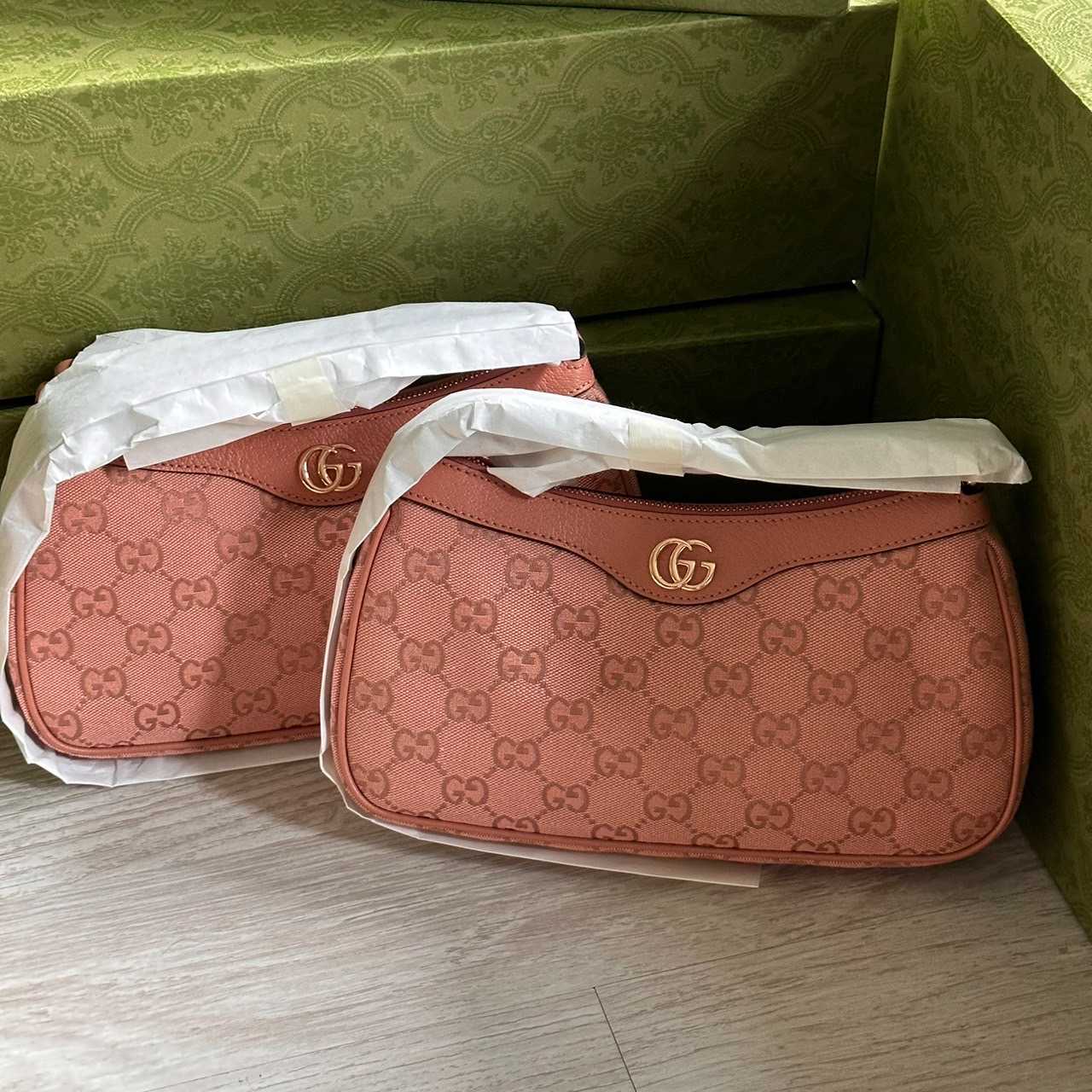 📌(ทักเชทก่อนสั่งซื้อ)  New Gucci Ophidia small handbag 2023