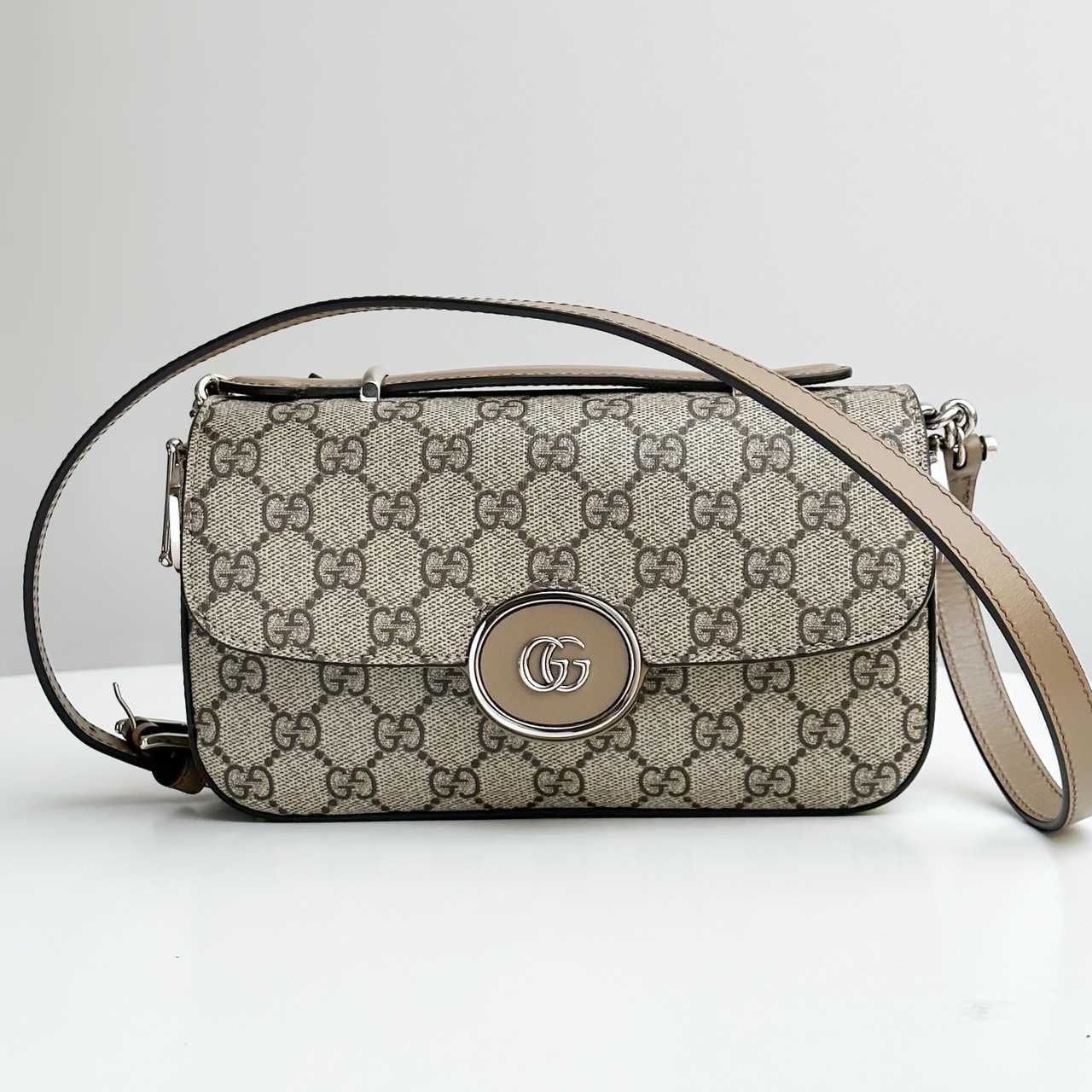 GUCCI PETITE GG MINI SHOULDER BAG 