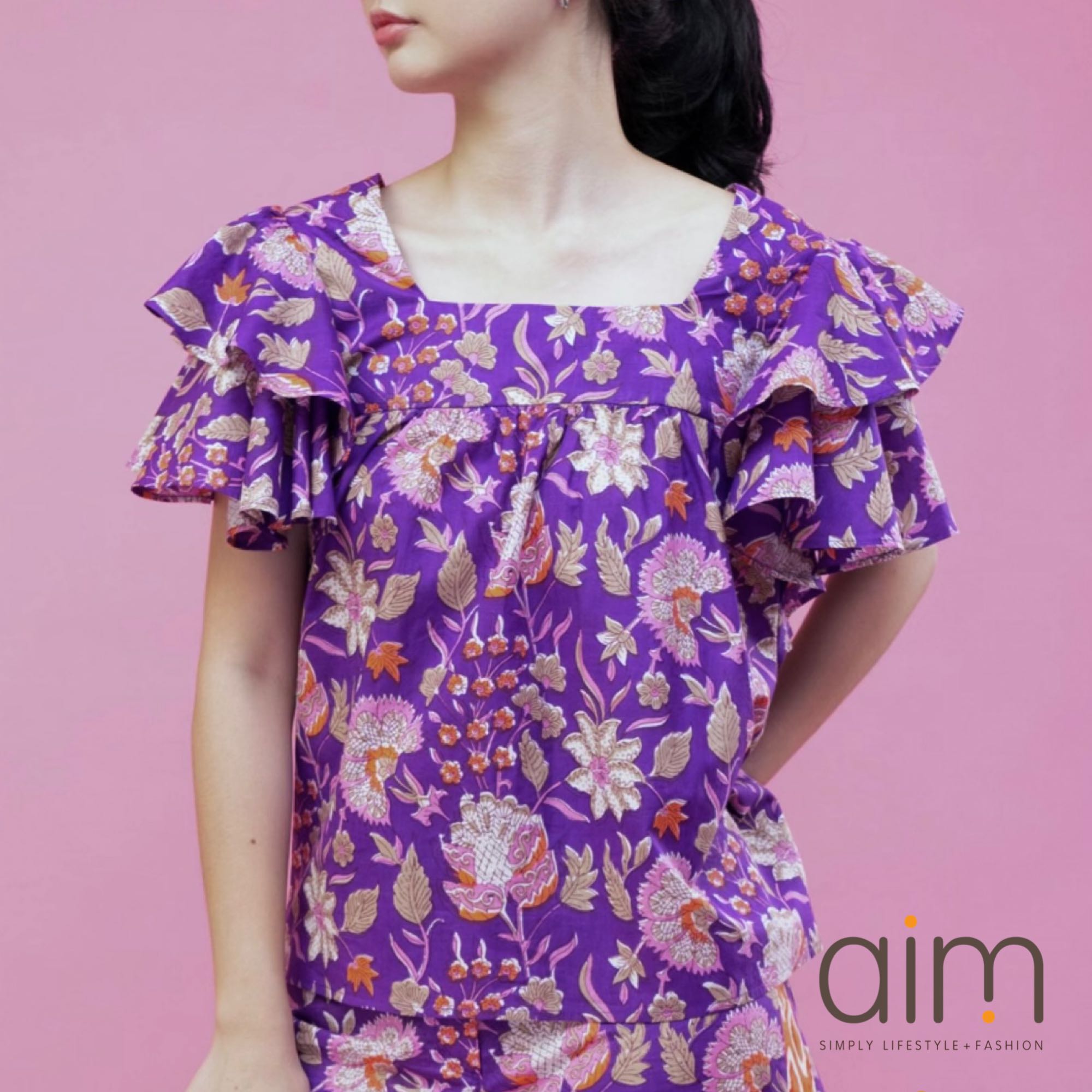 Pud Tarn Blouse