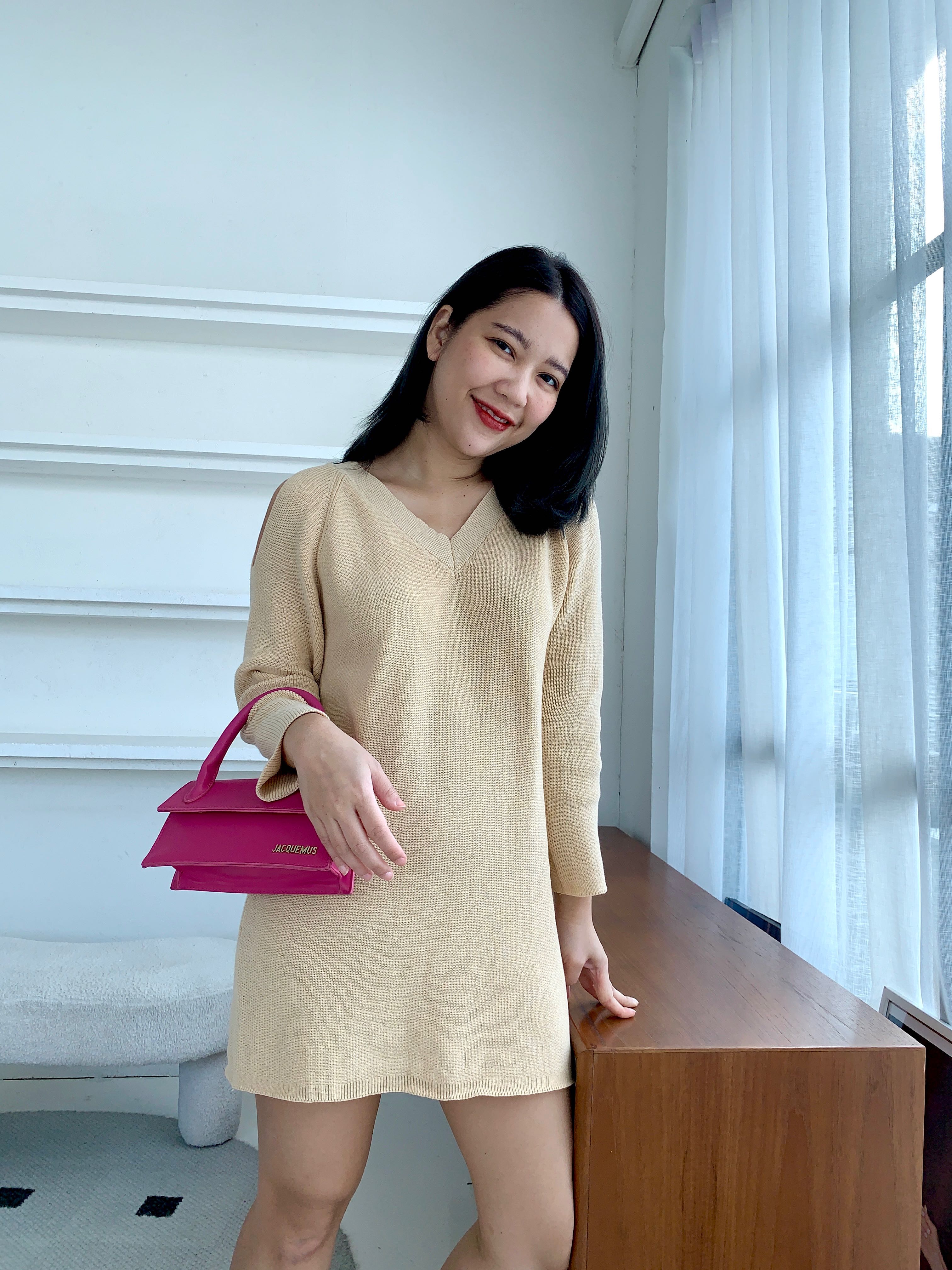 HOF - Vee knit dress #M224 📌สินค้าพร้อมส่งจากไทย