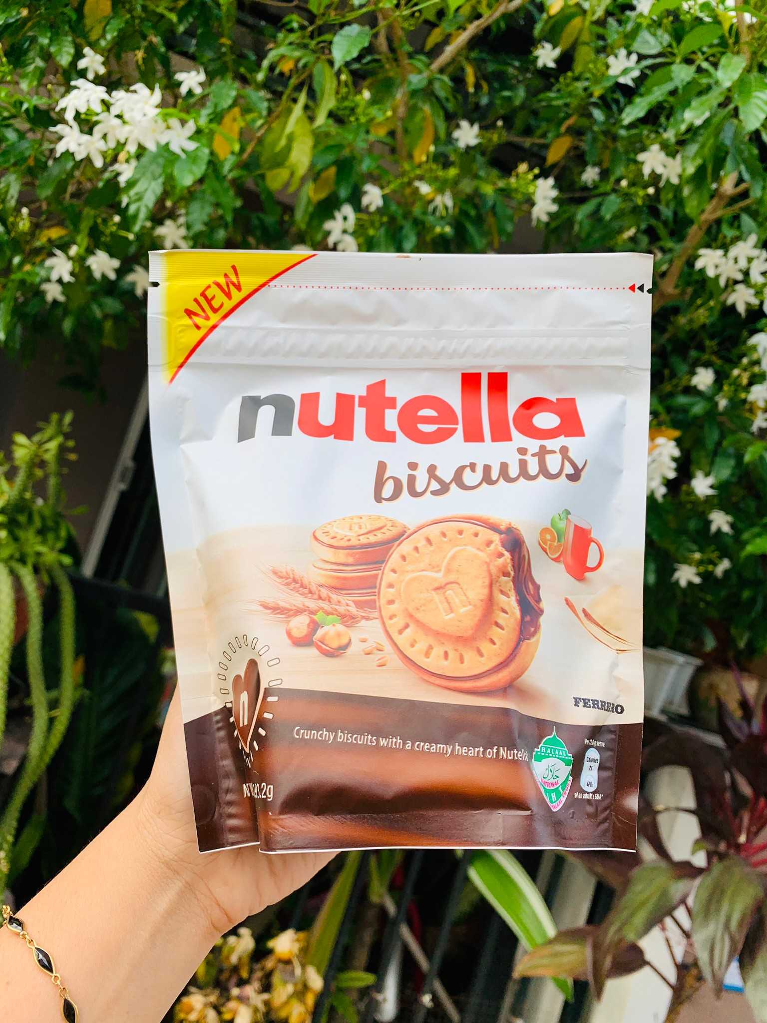 Nutella biscuits  #บิสกิต เนื้อแน่นสอดไส้ช็อคโกแลต ผสมเฮเซลนัทจากแบรนด์ #นูเทลล่า