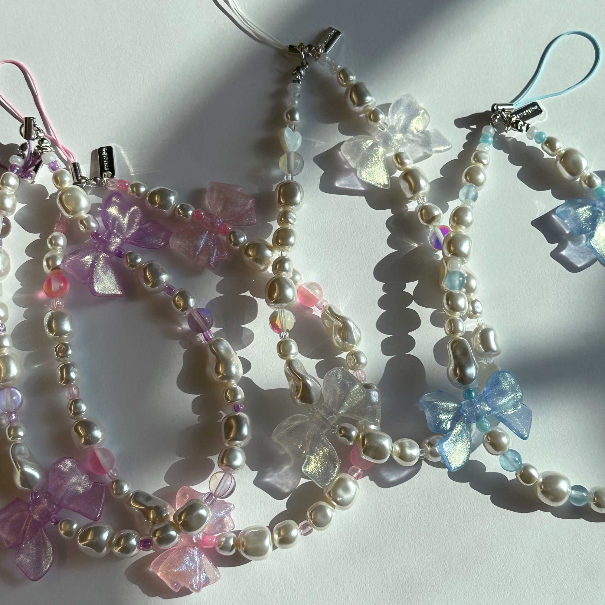 GLITTER RIBBON PHONE STRAP (ที่ห้อยมือถือ)