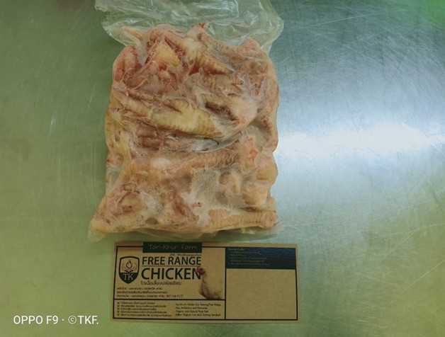 ขาไก่เนื้ออินทรีย์ แพค 500 กรัม (8-10 ชิ้น)  แทนคุณฟาร์ม