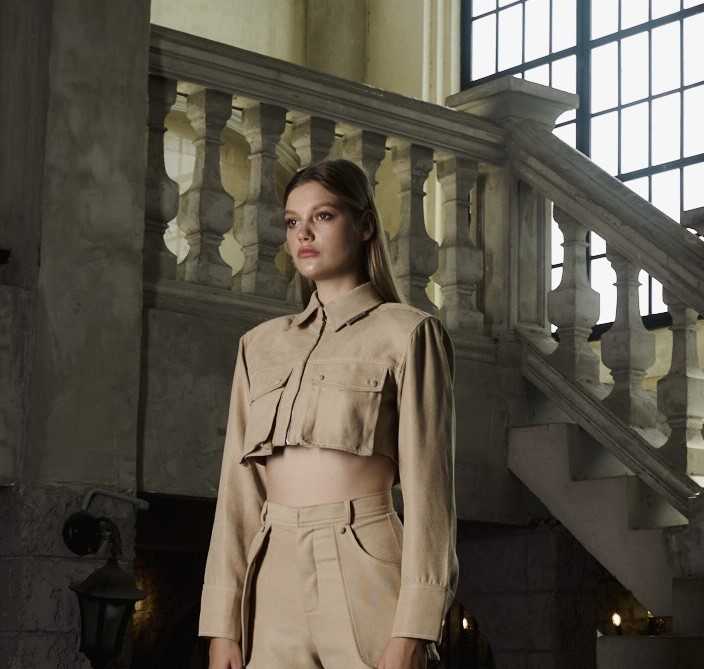 TOTTI CROPPED JACKET COFFEE NUT
