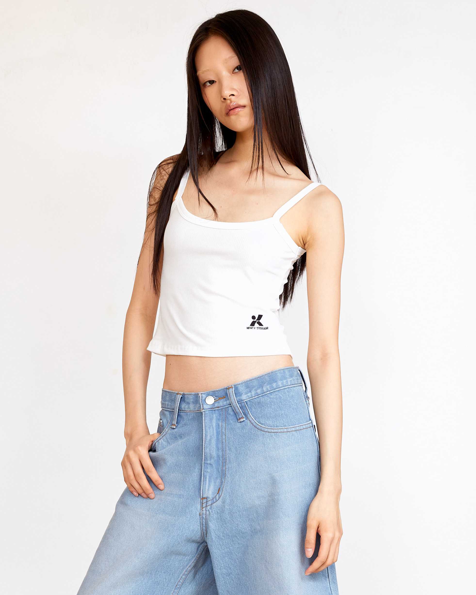 UM TANKTOP white