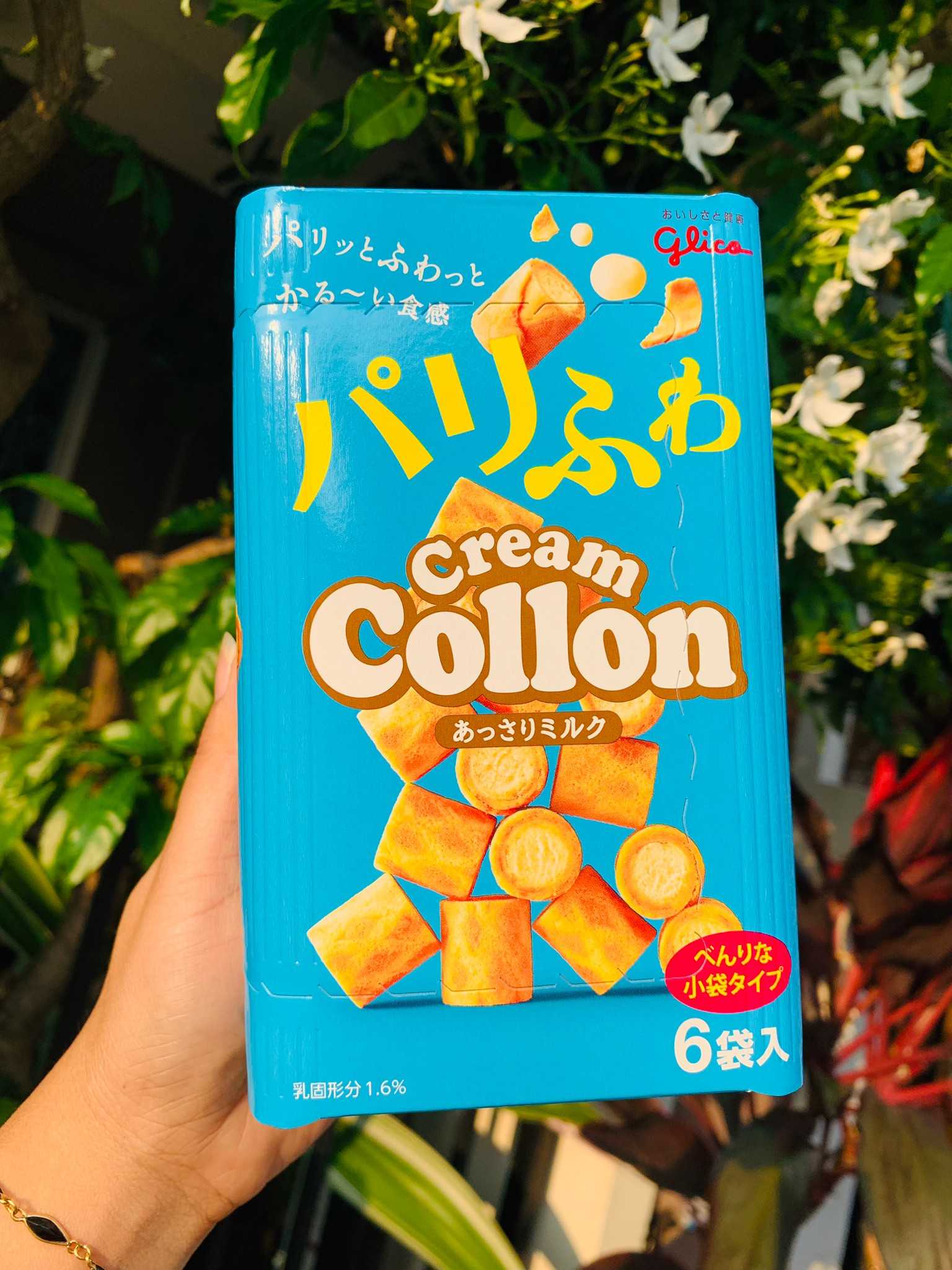 โคล่อนญี่ปุ่น รสครีมนม Glico Cream Collon  เวเฟอร์กรอบ สอดไส้เนื้อครีมฟูนุ่ม แสนอร่อย