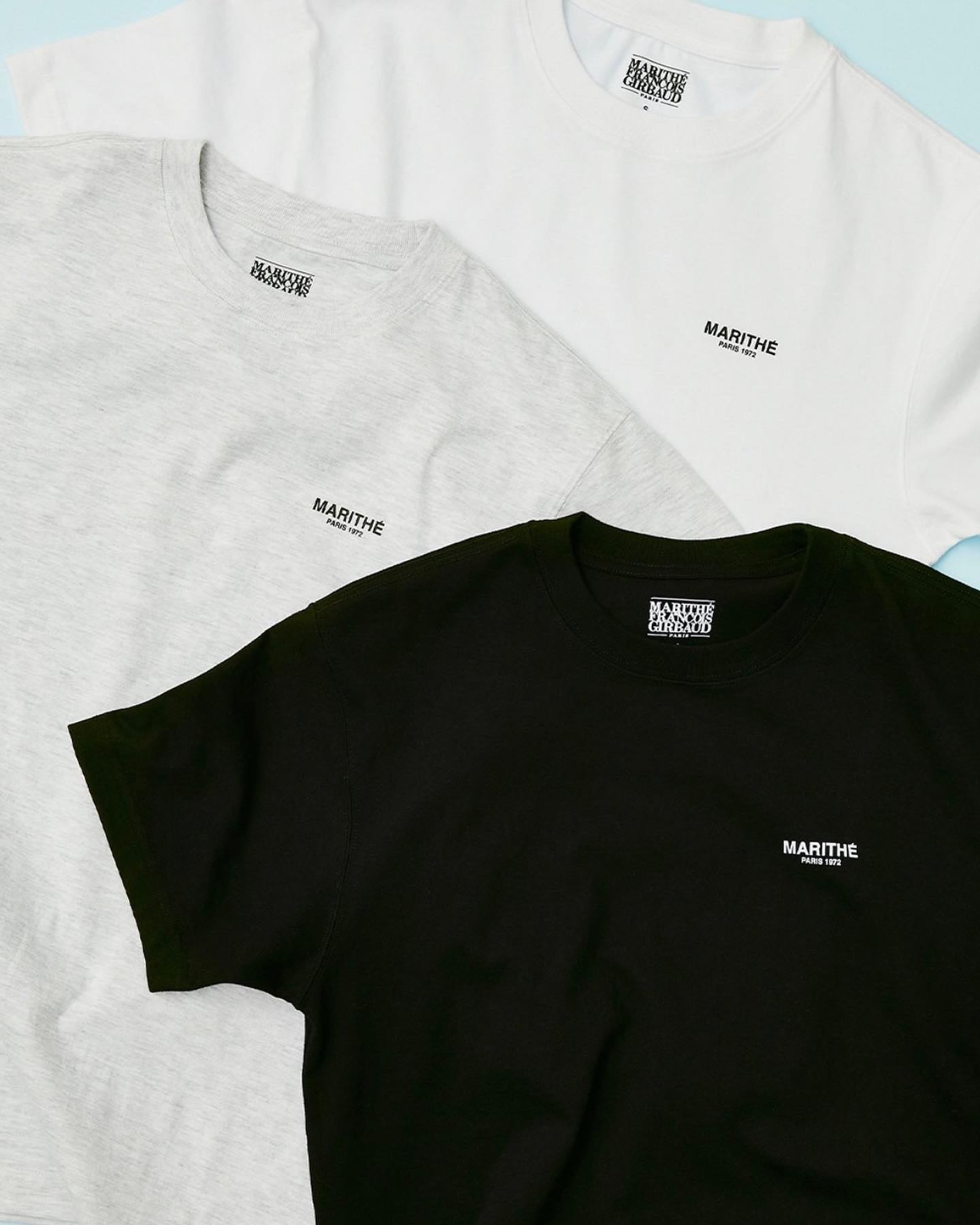 (พร้อมส่ง) Marithe 3 pack small regular logo tee