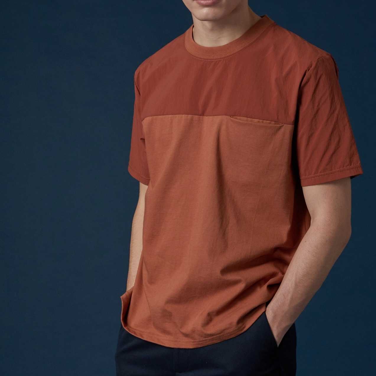 NYLON UTILITY TEE - BRICK (Relaxed Fit)