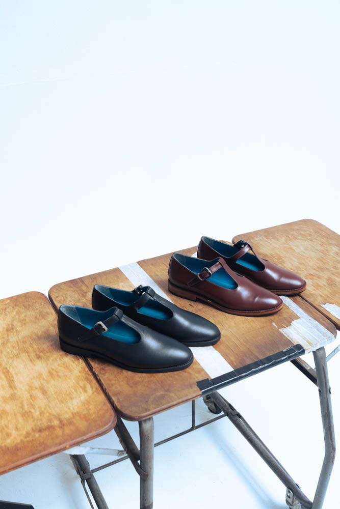 Ray t-strap leather shoe