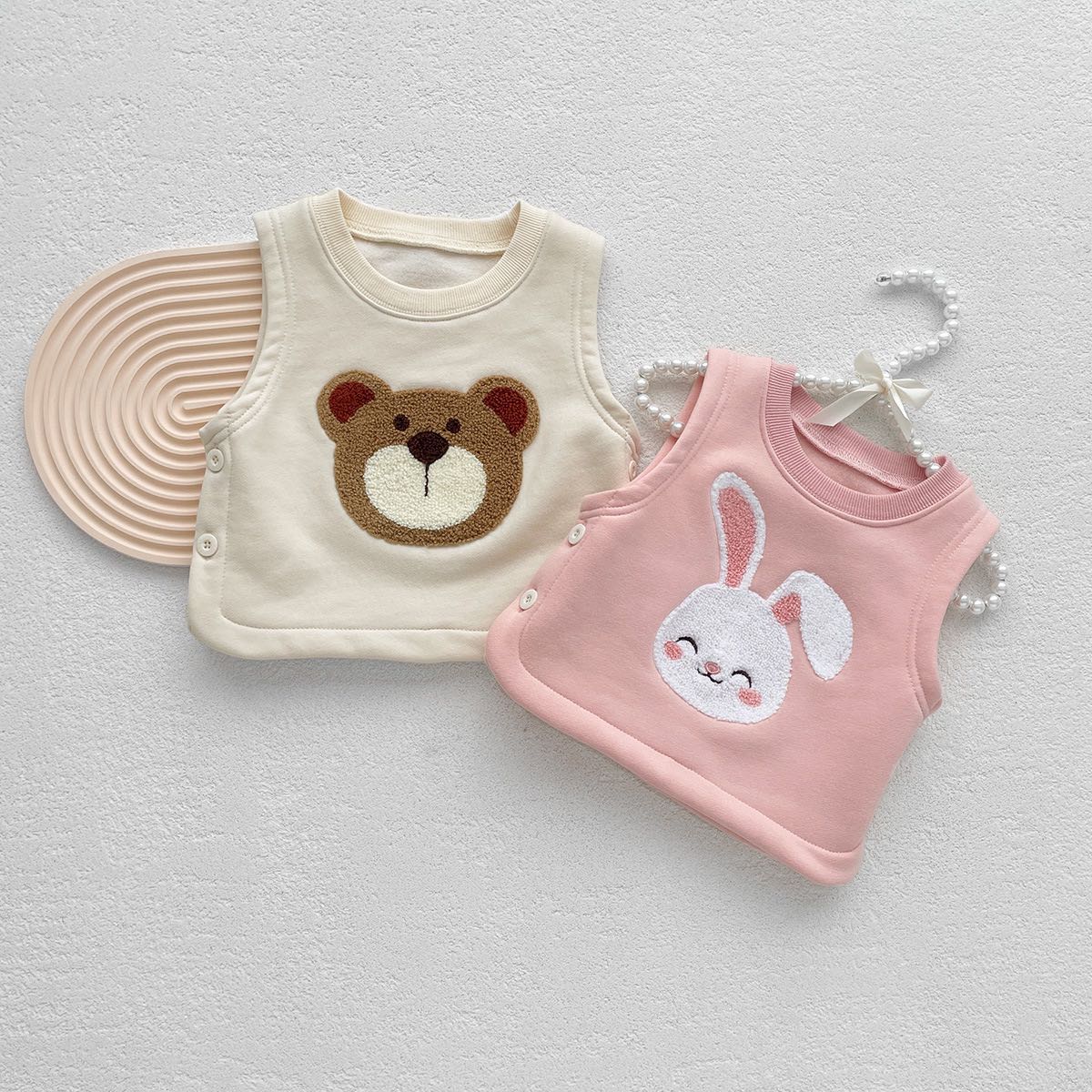 🐻🐰เสื้อกั๊กหมี&กระต่าย❄️