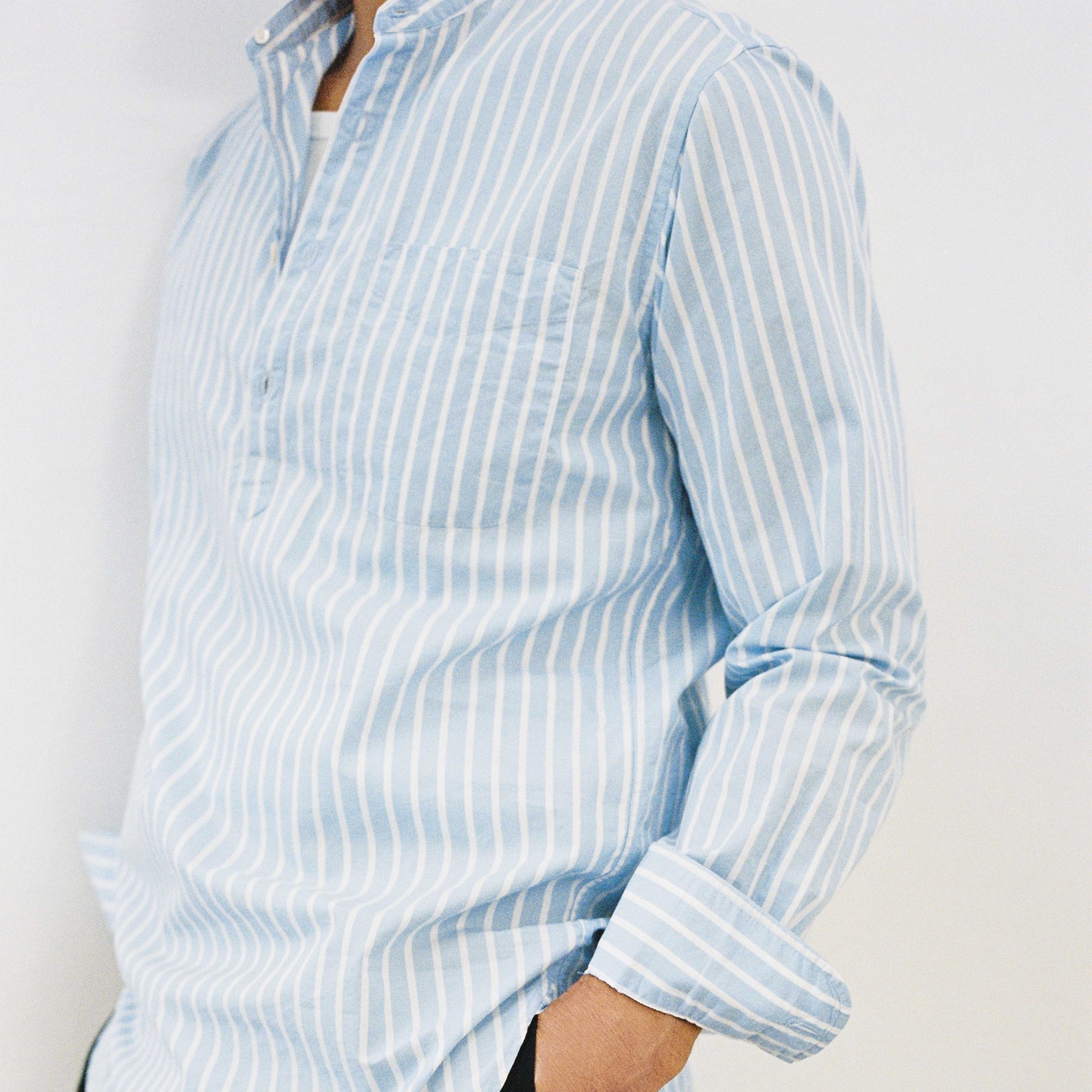 ALAIN Pullover Detachable Collar Poplin Shirt - Light Blue Striped
