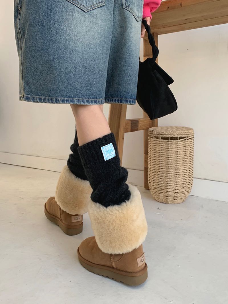 cover leg black