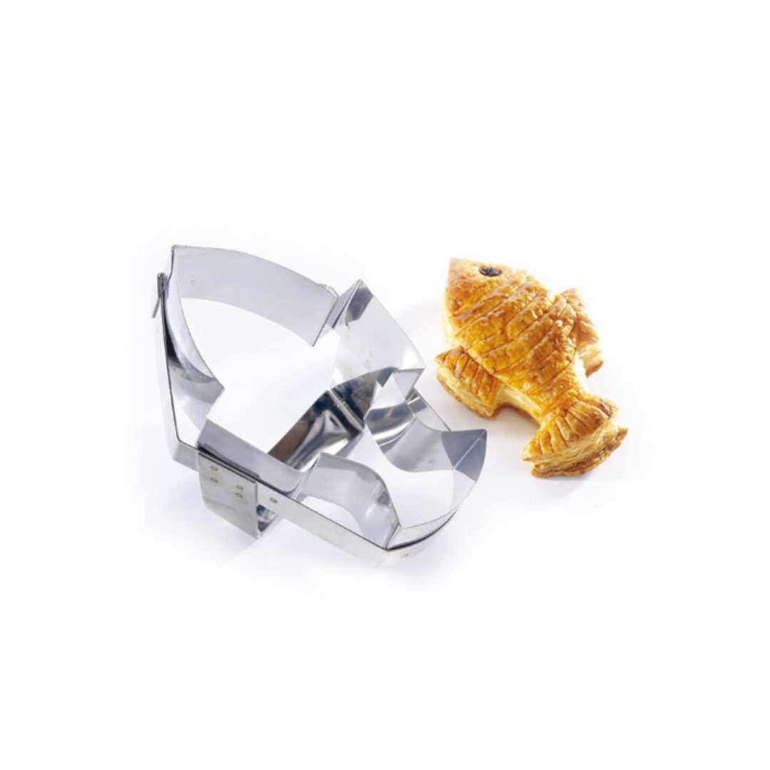 153017 STAINLESS STEEL FISH CUTTER WITH HANDLE 16.5X9.5 CM