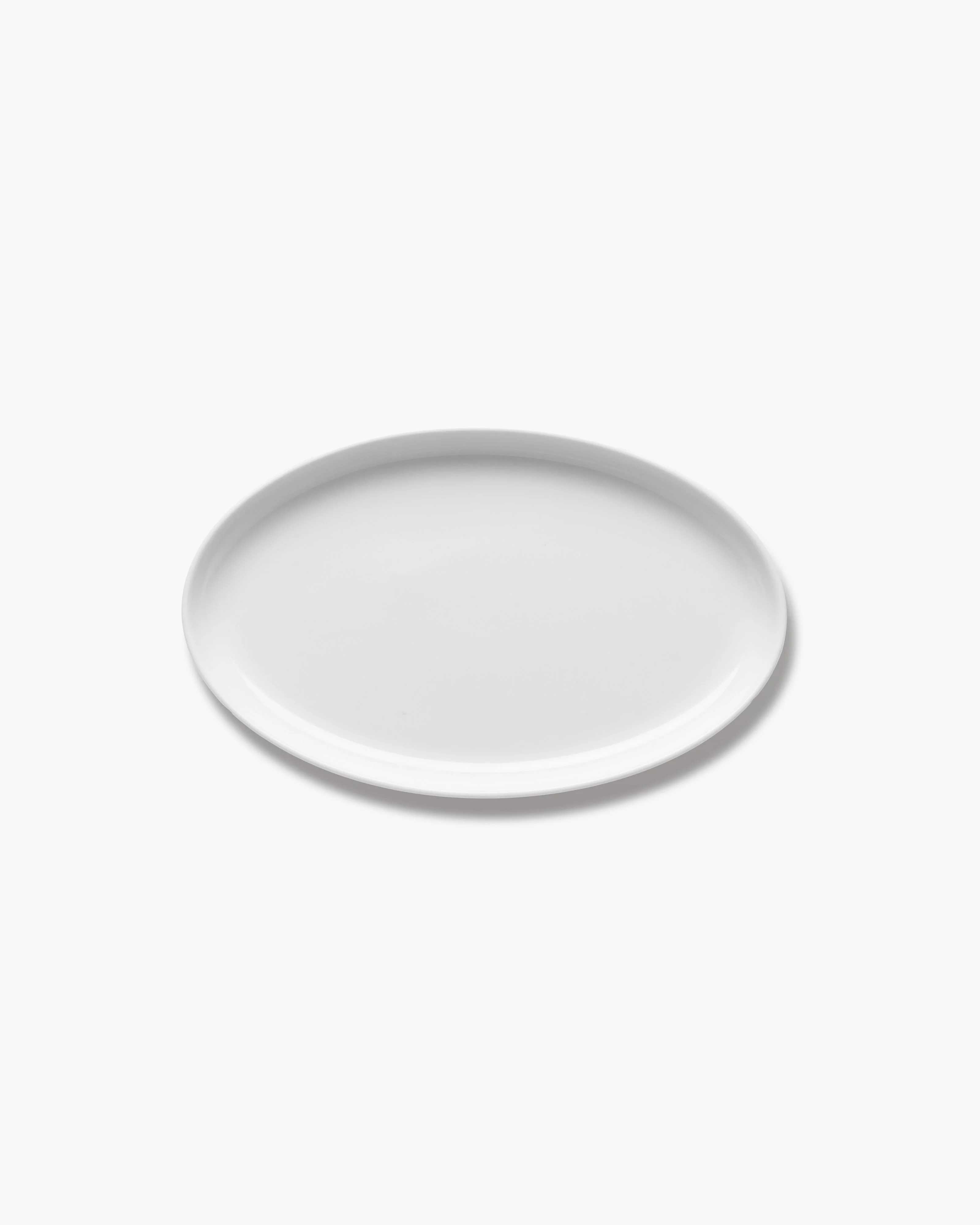 SERAX Oval plate white matt Passe-partout