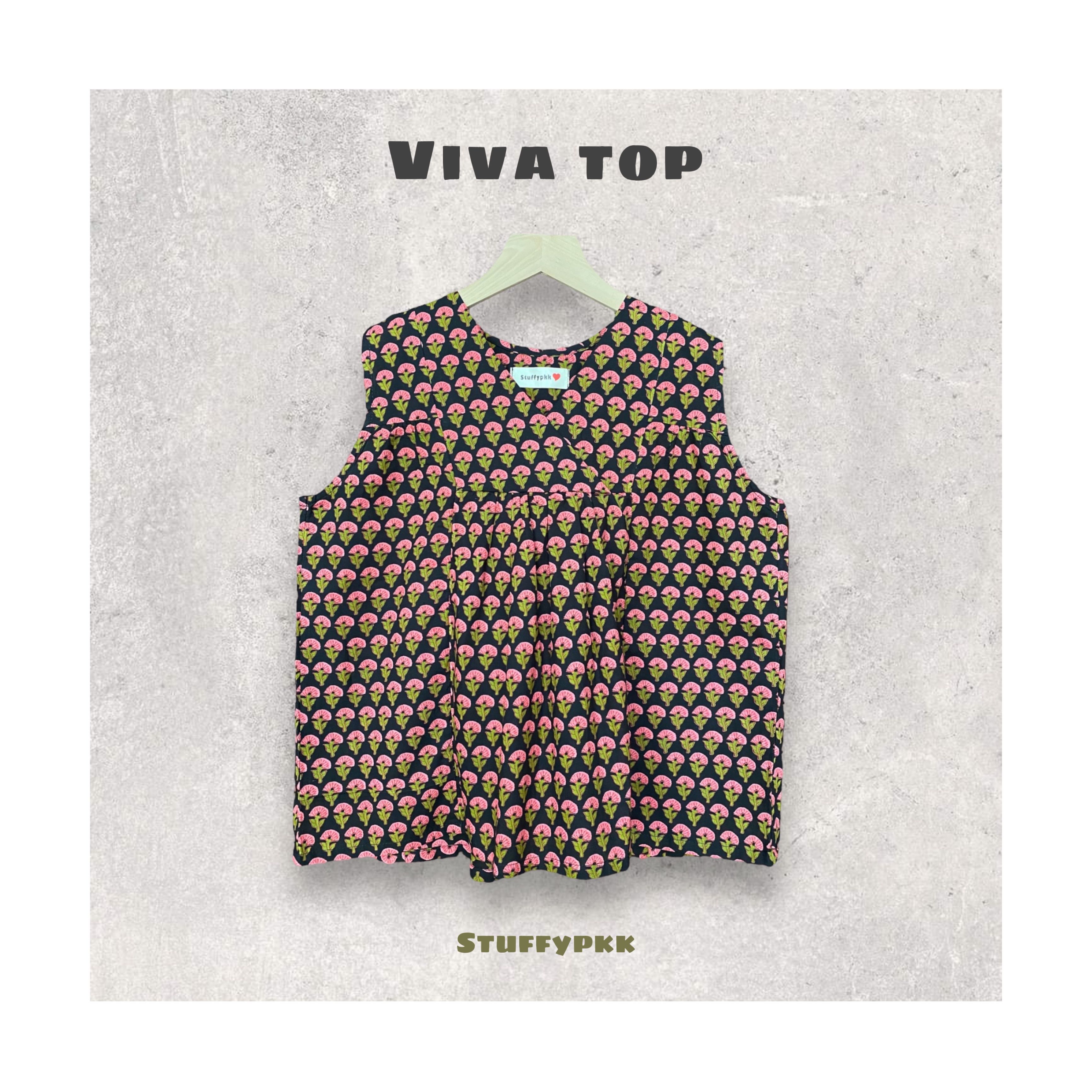 𝐕𝐢𝐯𝐚 เสื้อแขนกุด สีดำดอกชมพูเล็ก