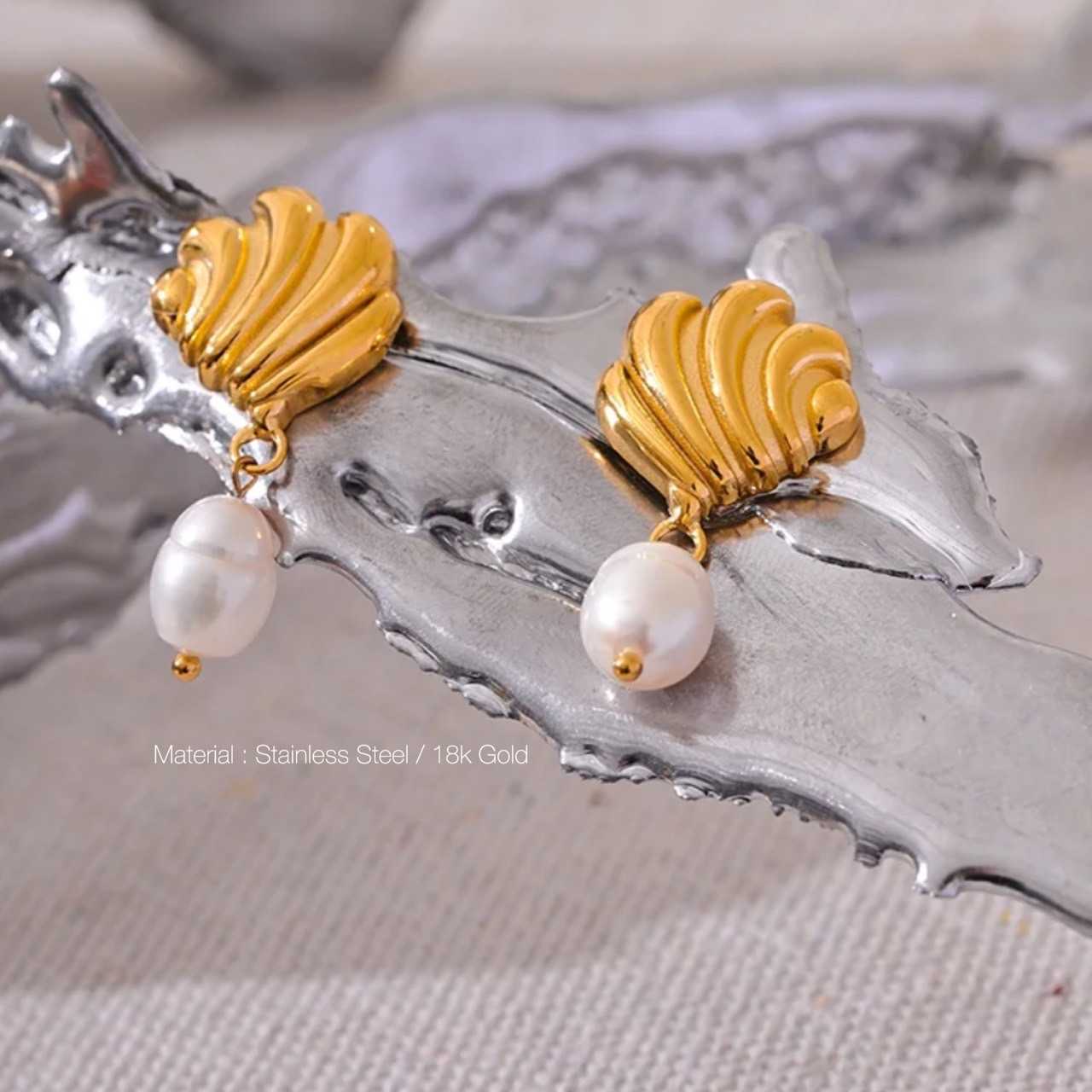 E001/Pearl gold 18k ต่างหูมุกธรรมชาติ แสตนเลสแท้ ชุบทอง 18k