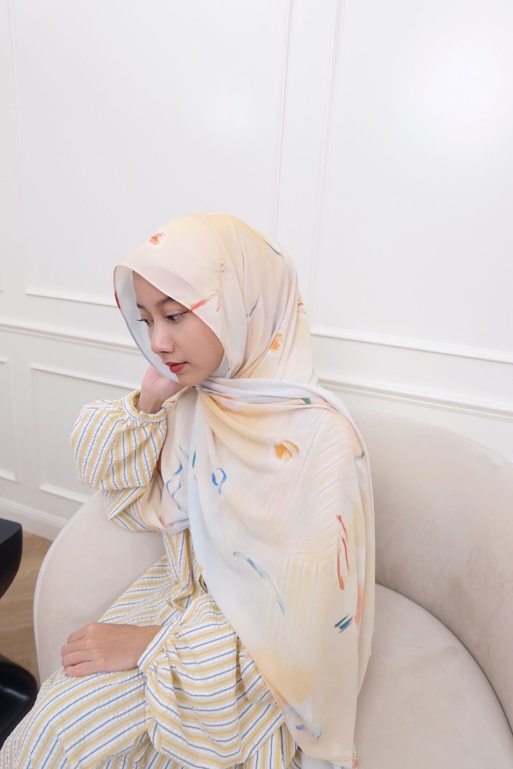 ผ้าคลุมปริ้นลาย Breeze แบบพันยาวเนื้อผ้า Premium Chiffon เนื้อนุ่ม📍