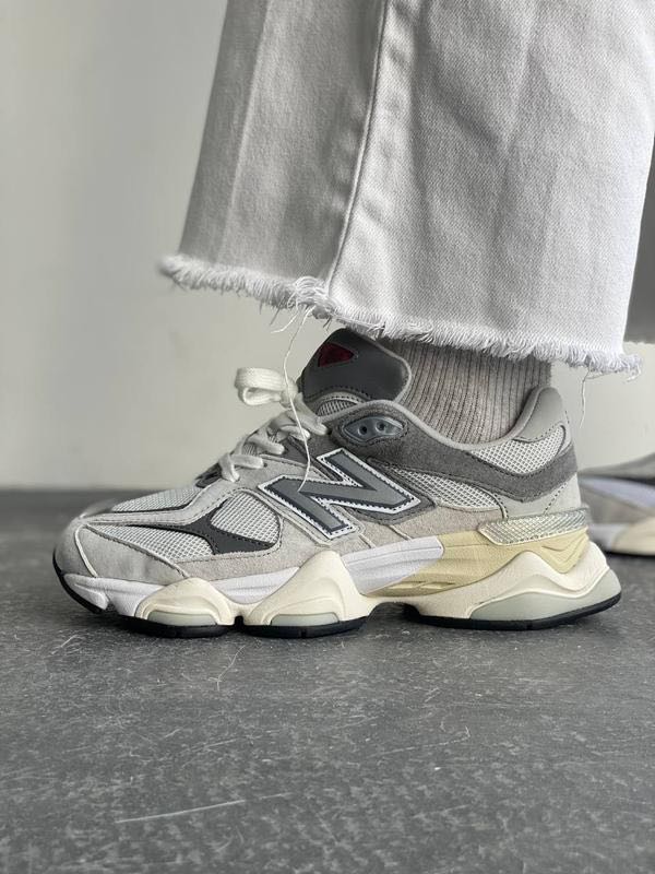 New Balance 9060 'Rain Cloud Grey' [pre-order]