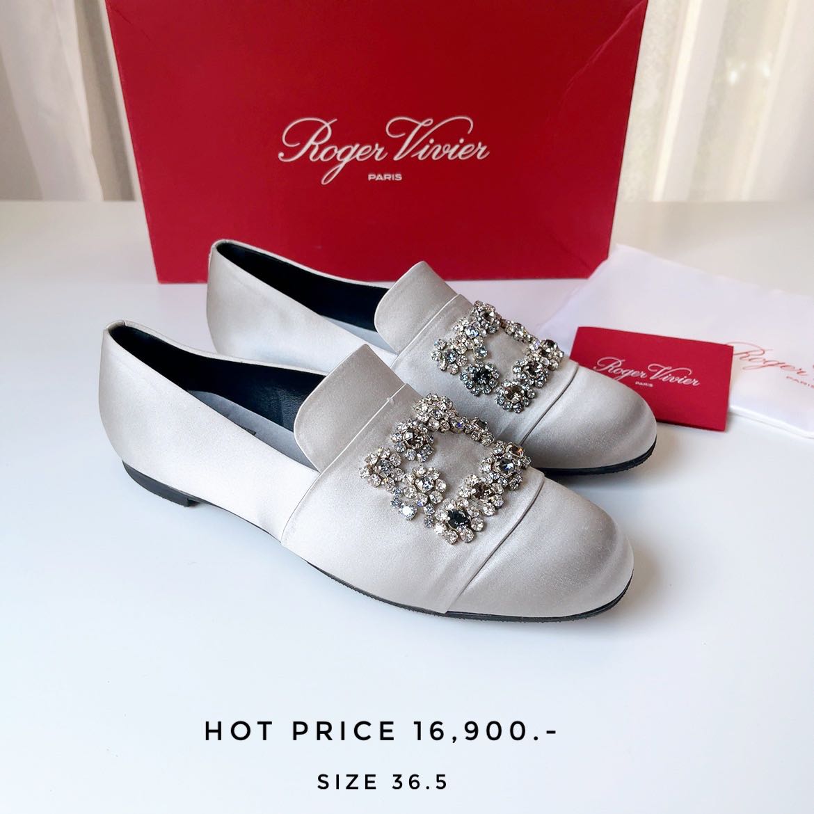 ROGER vivier Loafers