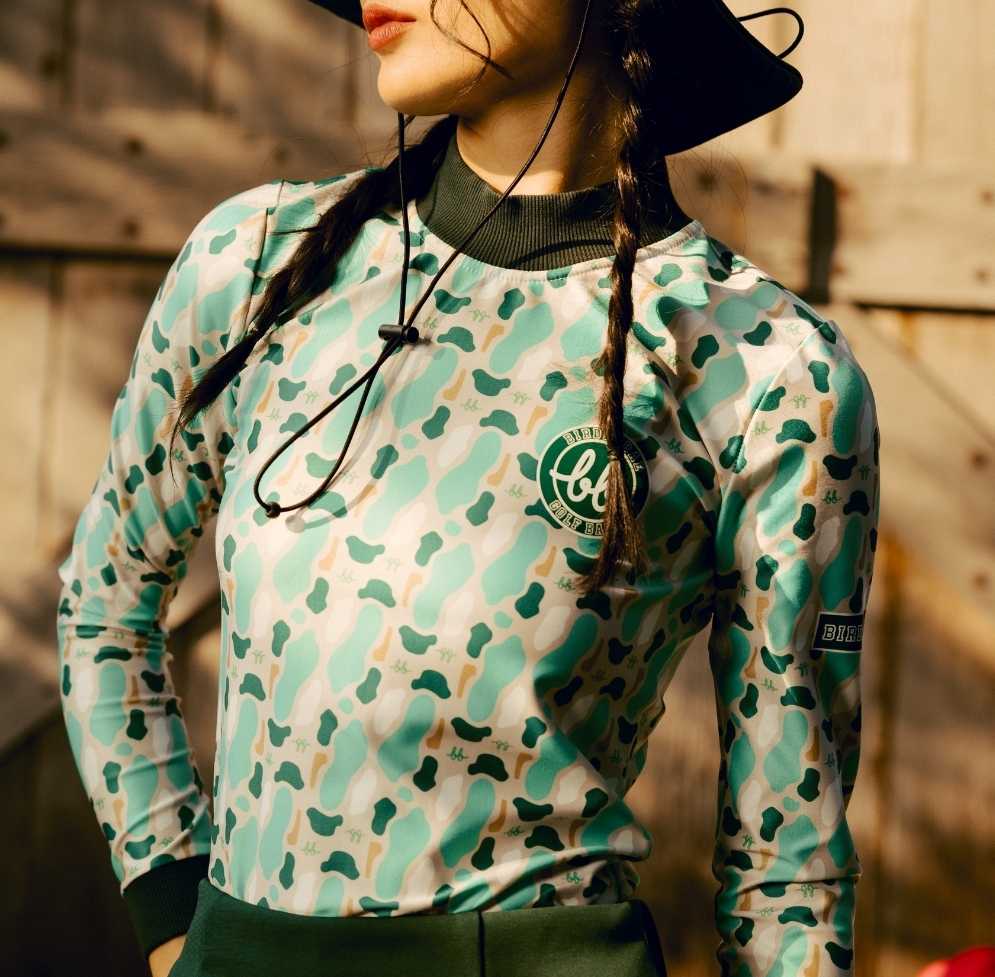 Long Sleeve Bunker Top (Green)- เสื้อแขนยาว คอสูง ลายบังเกอร์ (สีเขียว)