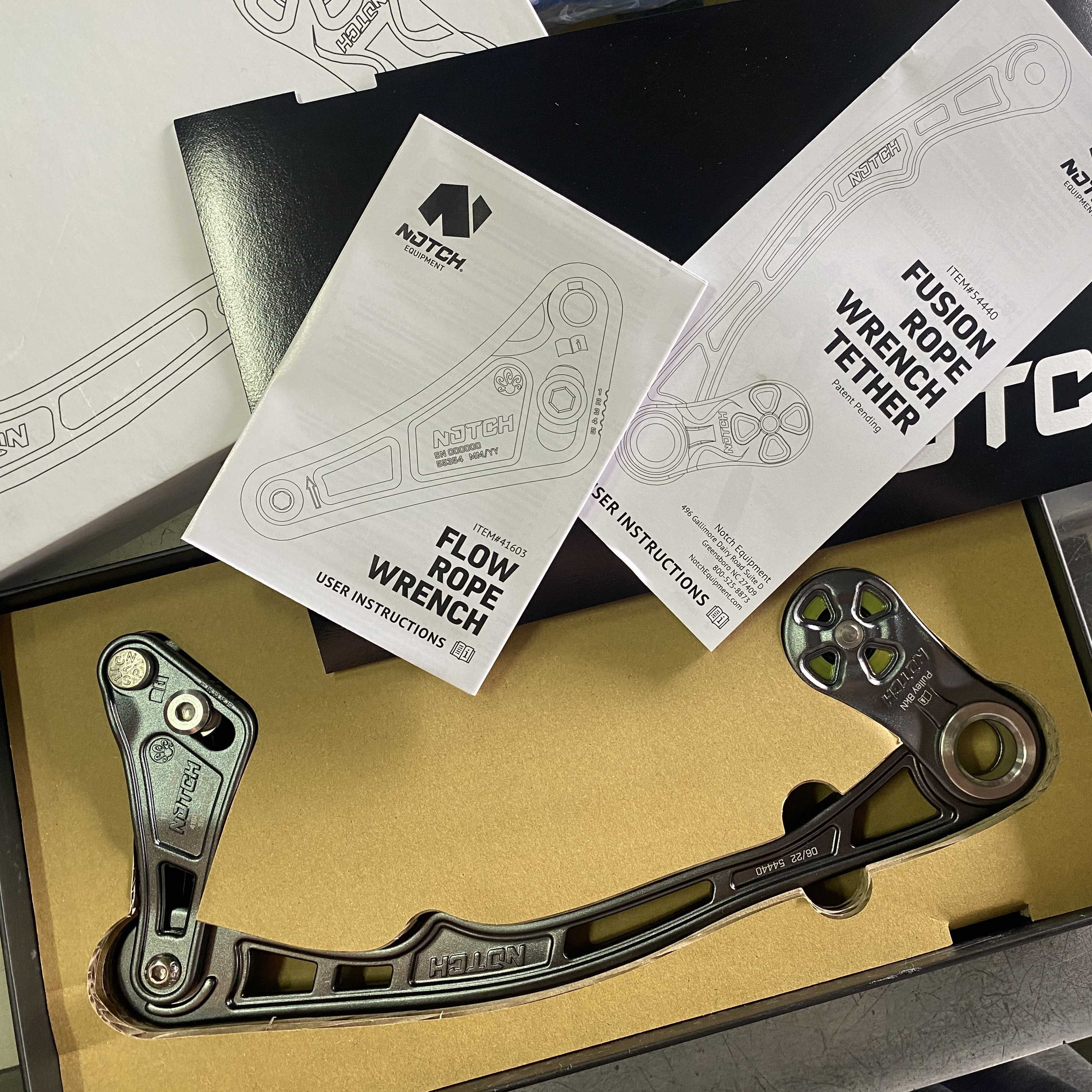 โรปเรนซ์ อุปกรณ์จับเชือกเพื่อขึ้นลงต้นไม้ Notch Flow Rope Wrench Fusion Tether Combo 51258