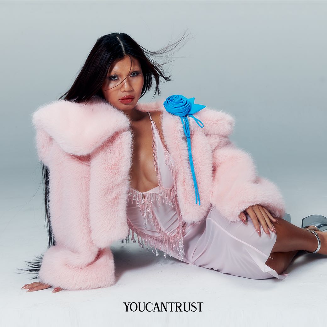 ROSY FAUX FUR CROP JACKET